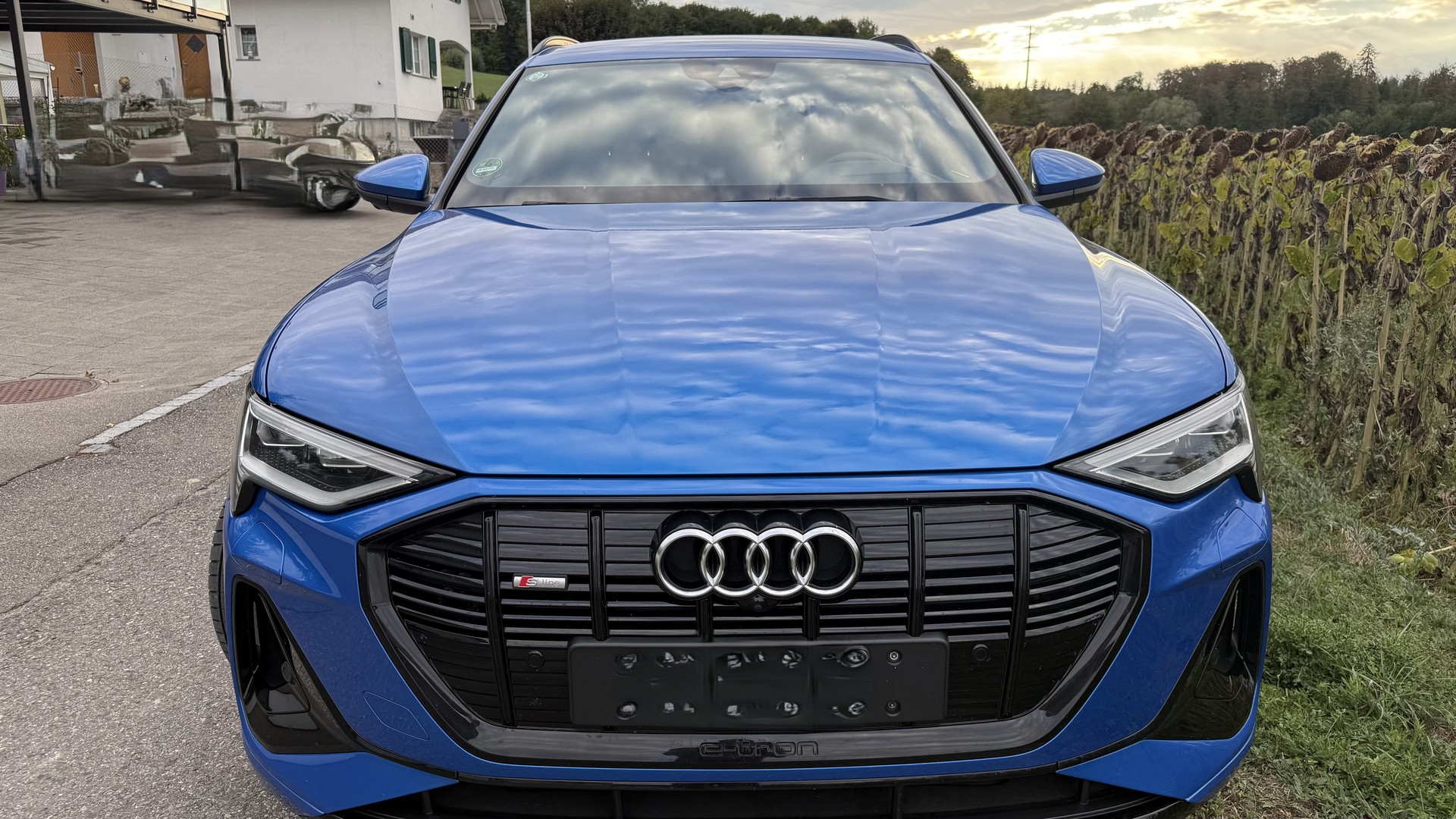 AUDI 55 S Line quattro
