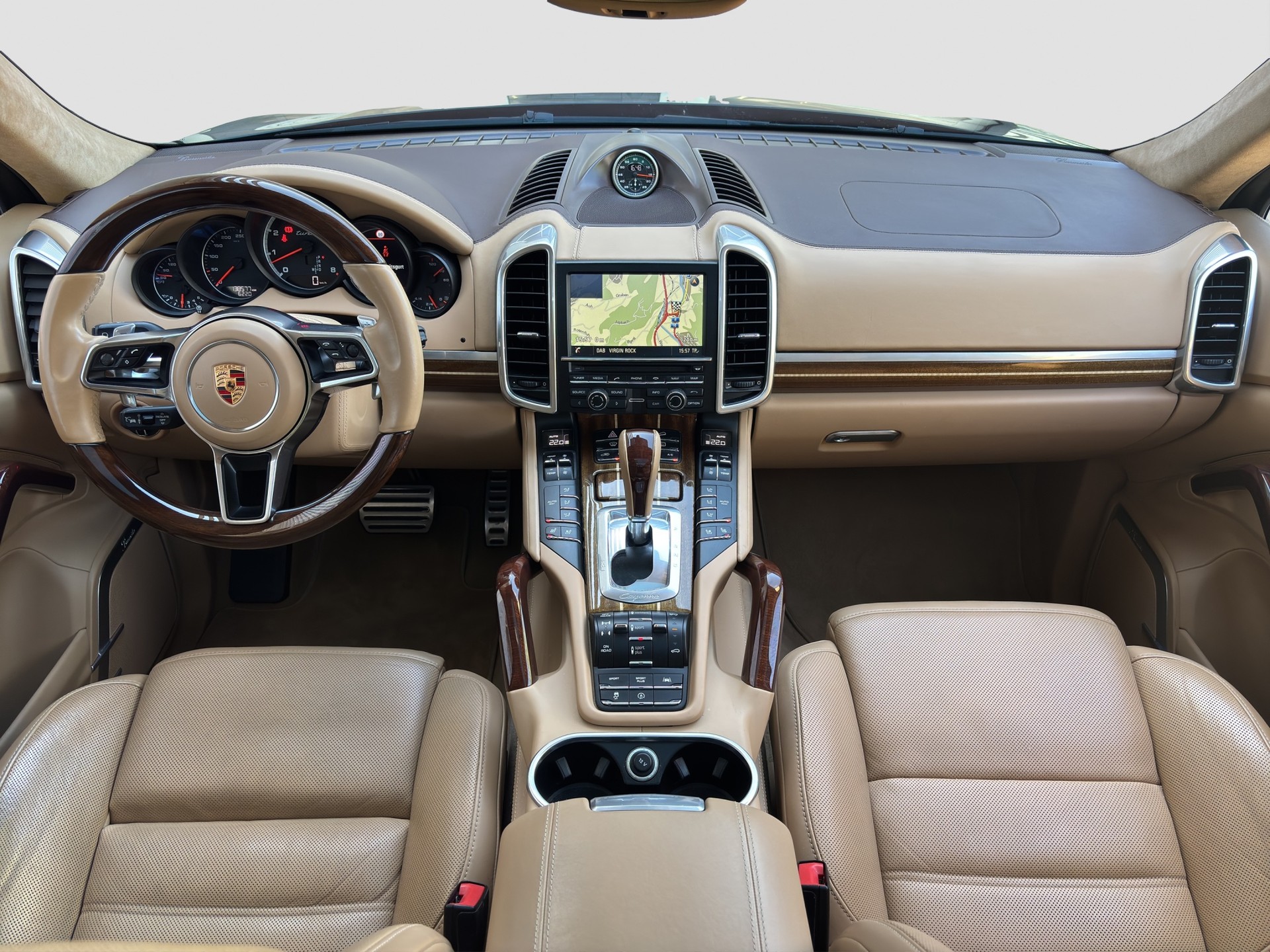 PORSCHE Cayenne Turbo-image-3