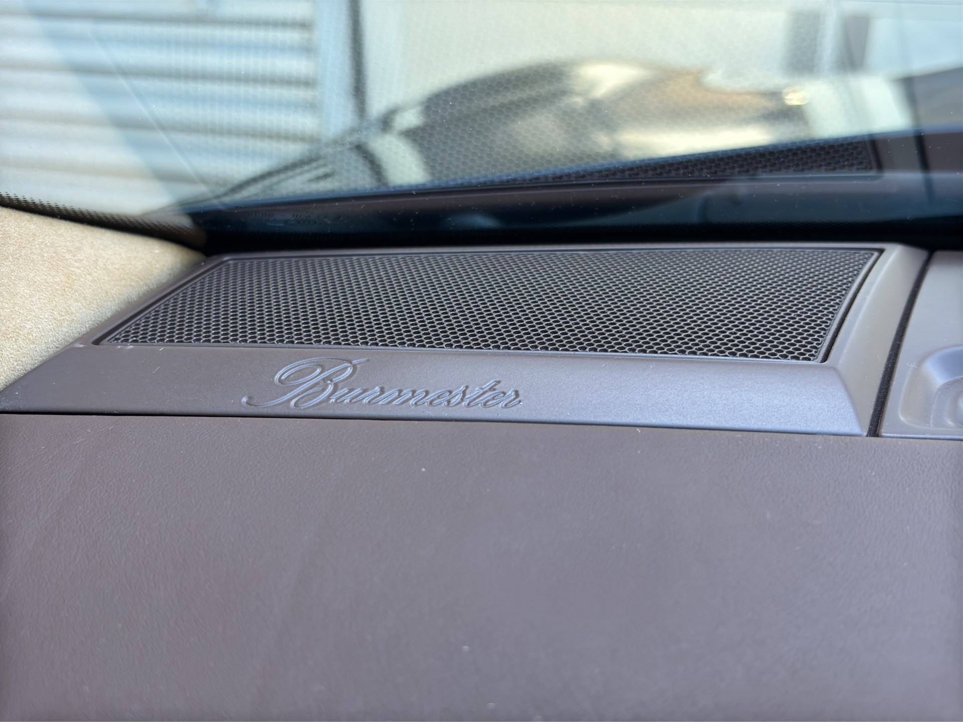 PORSCHE Cayenne Turbo-image-9