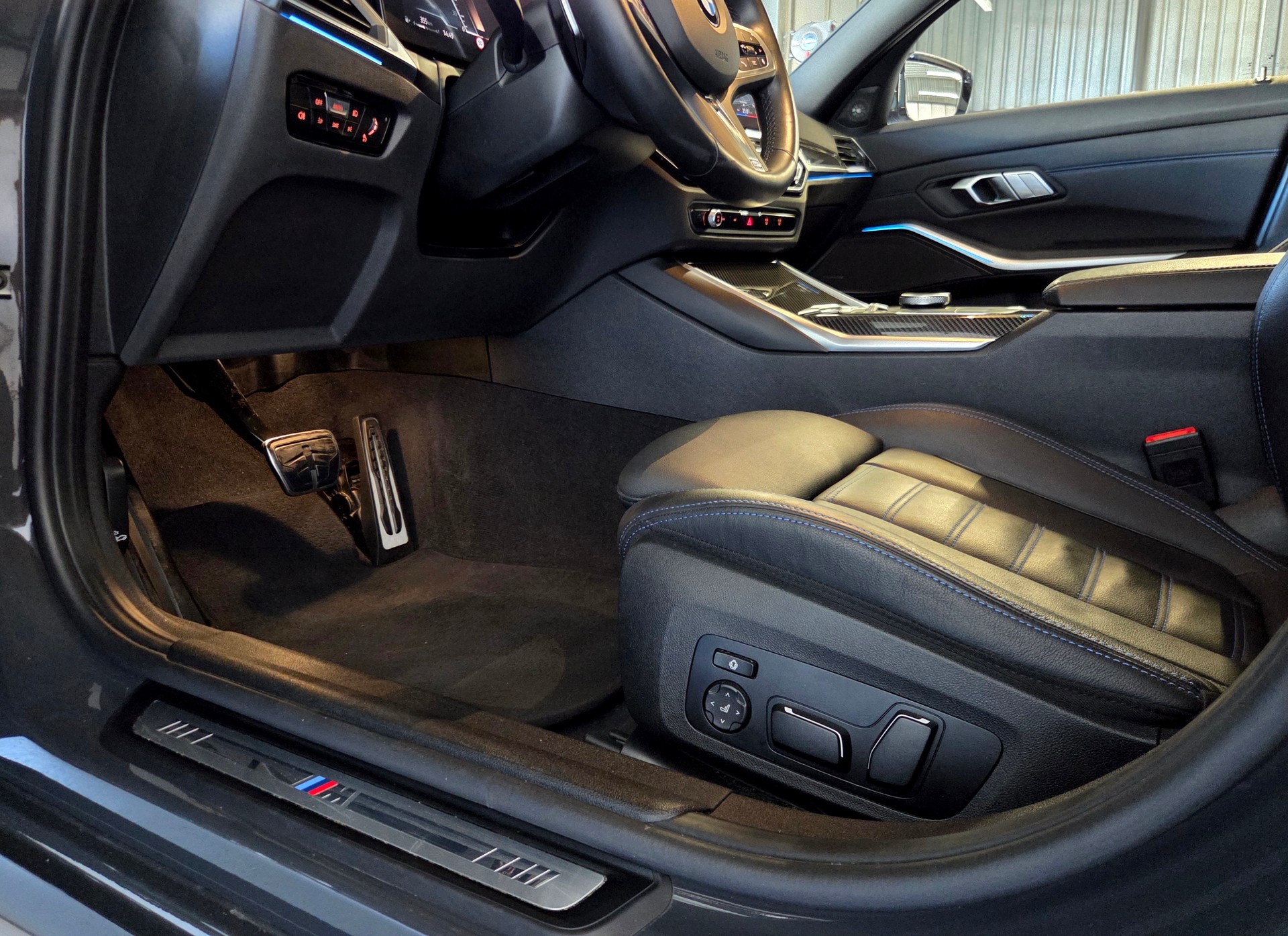 BMW 320d xDrive M-Sport Touring Dravitgrau-image-8
