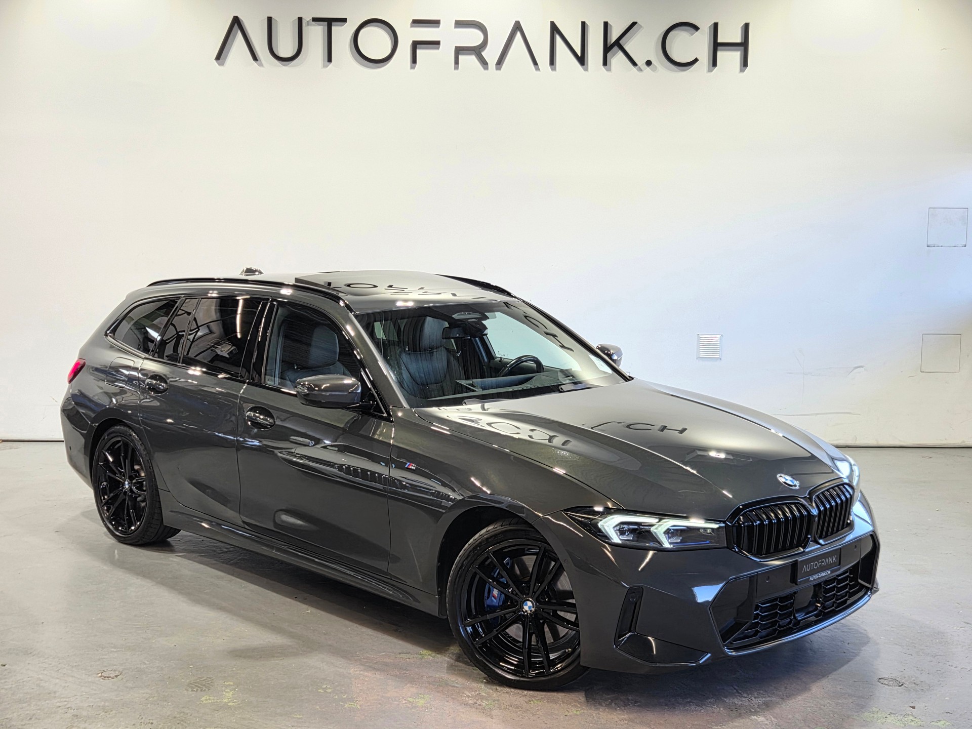 BMW 320d xDrive M-Sport Touring Dravitgrau-image-17
