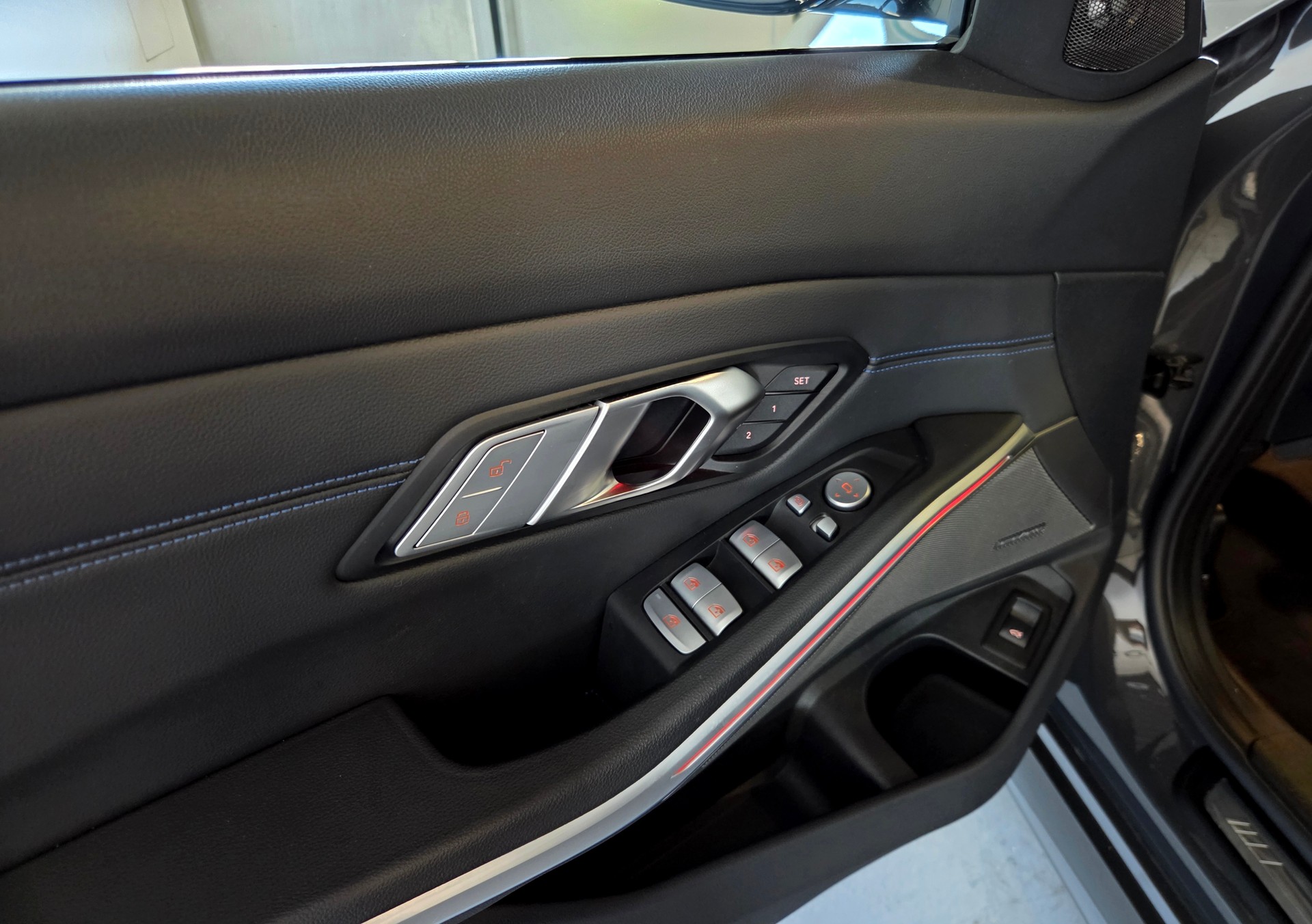 BMW 320d xDrive M-Sport Touring Dravitgrau-image-14