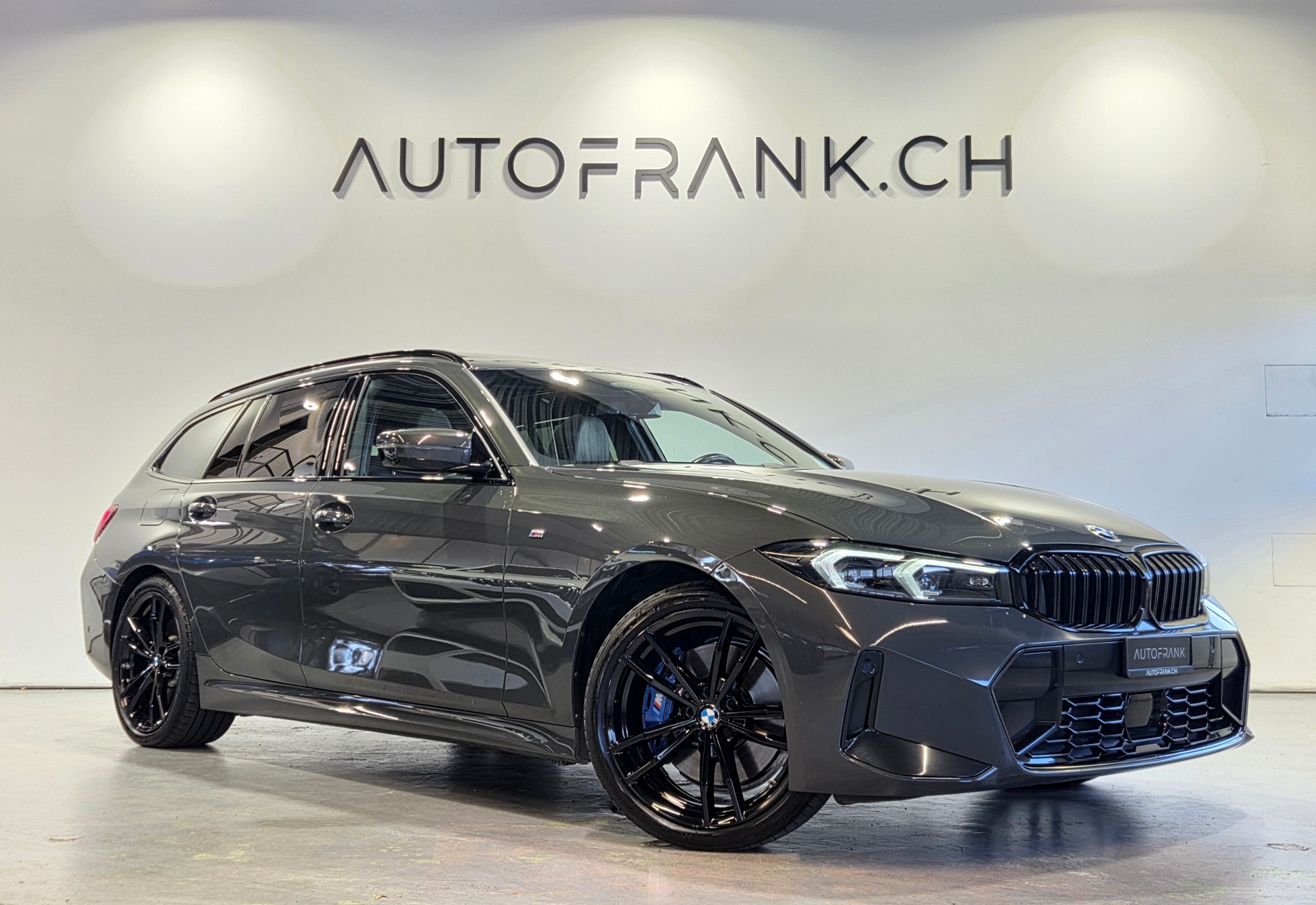 BMW 320d xDrive M-Sport Touring Dravitgrau-image-22