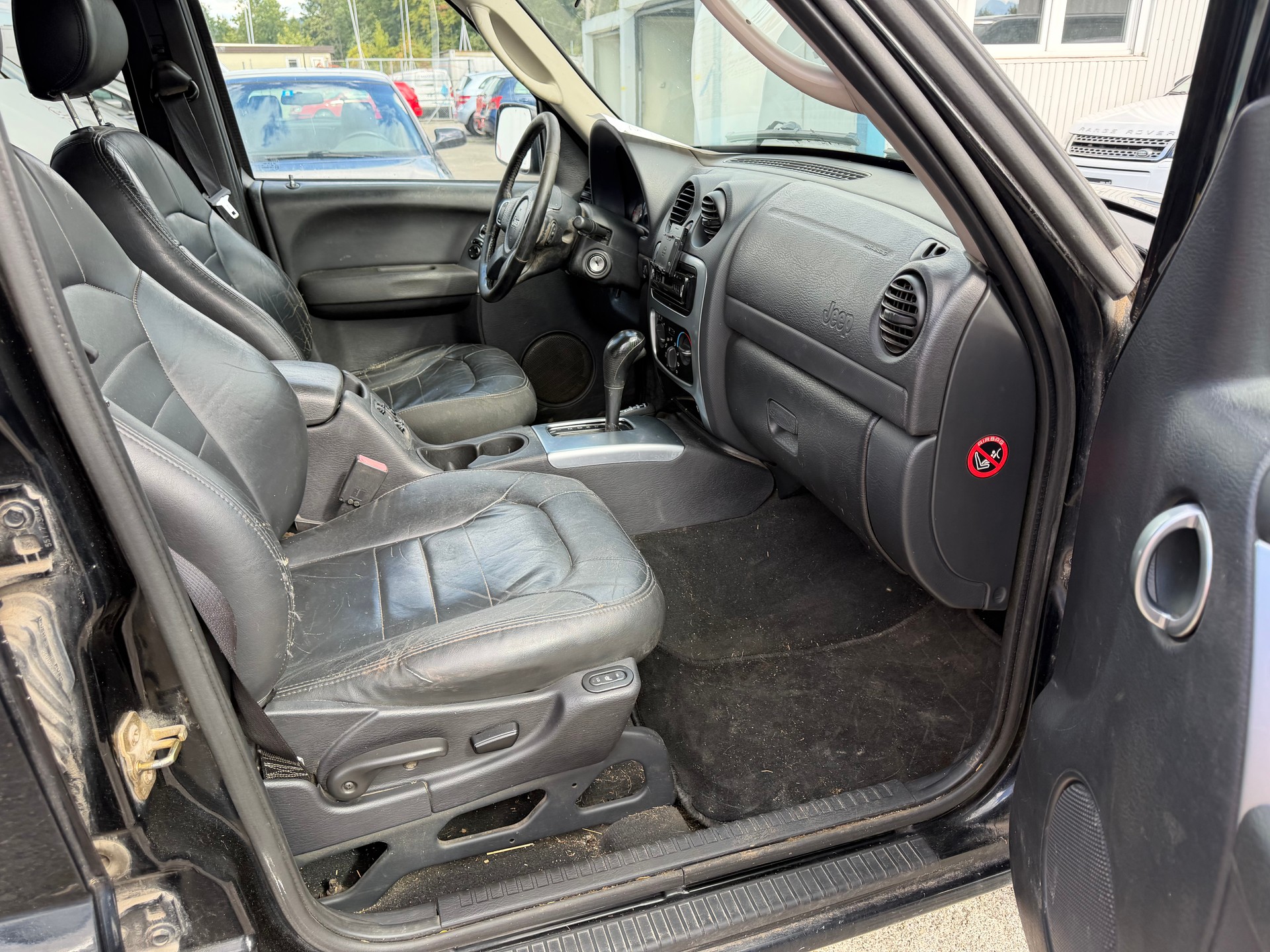 JEEP Cherokee 2.8 CRD Extreme Sport-image-8
