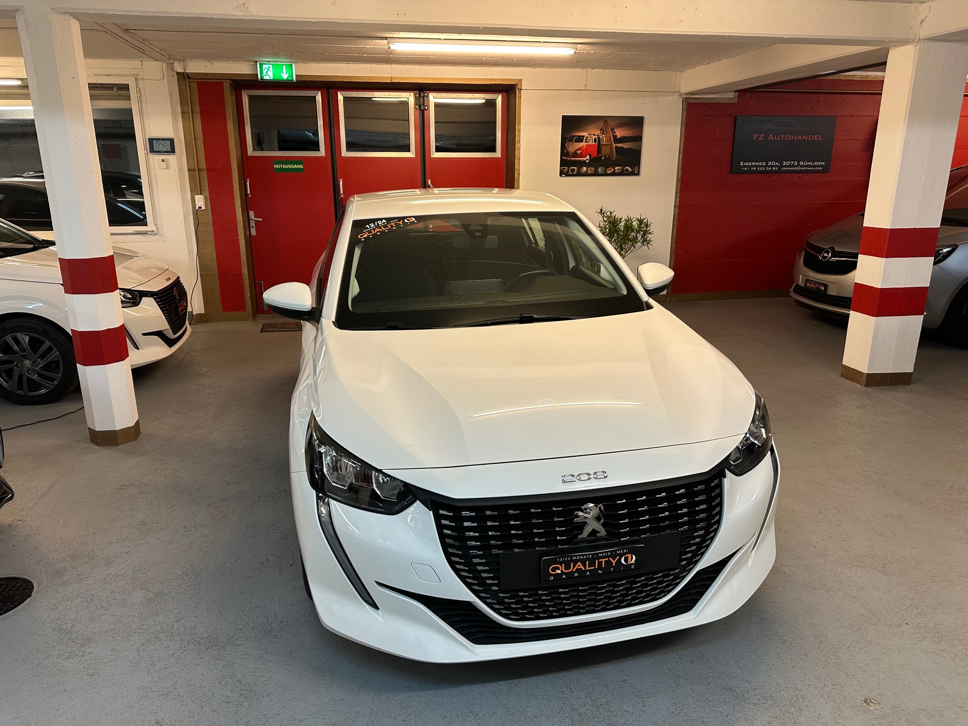 PEUGEOT 208 1.5 BlueHDi Active-image-2