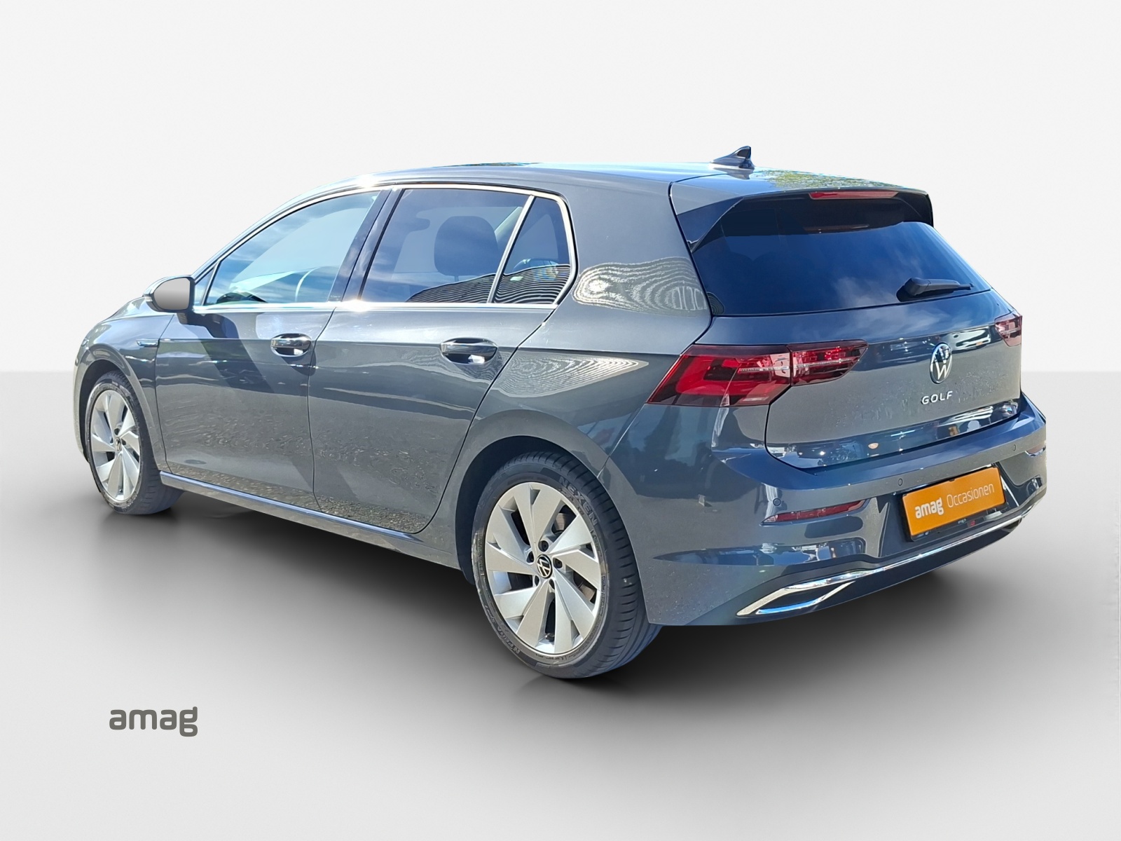 VW Golf 1.5 TSI ACT Style-image-2