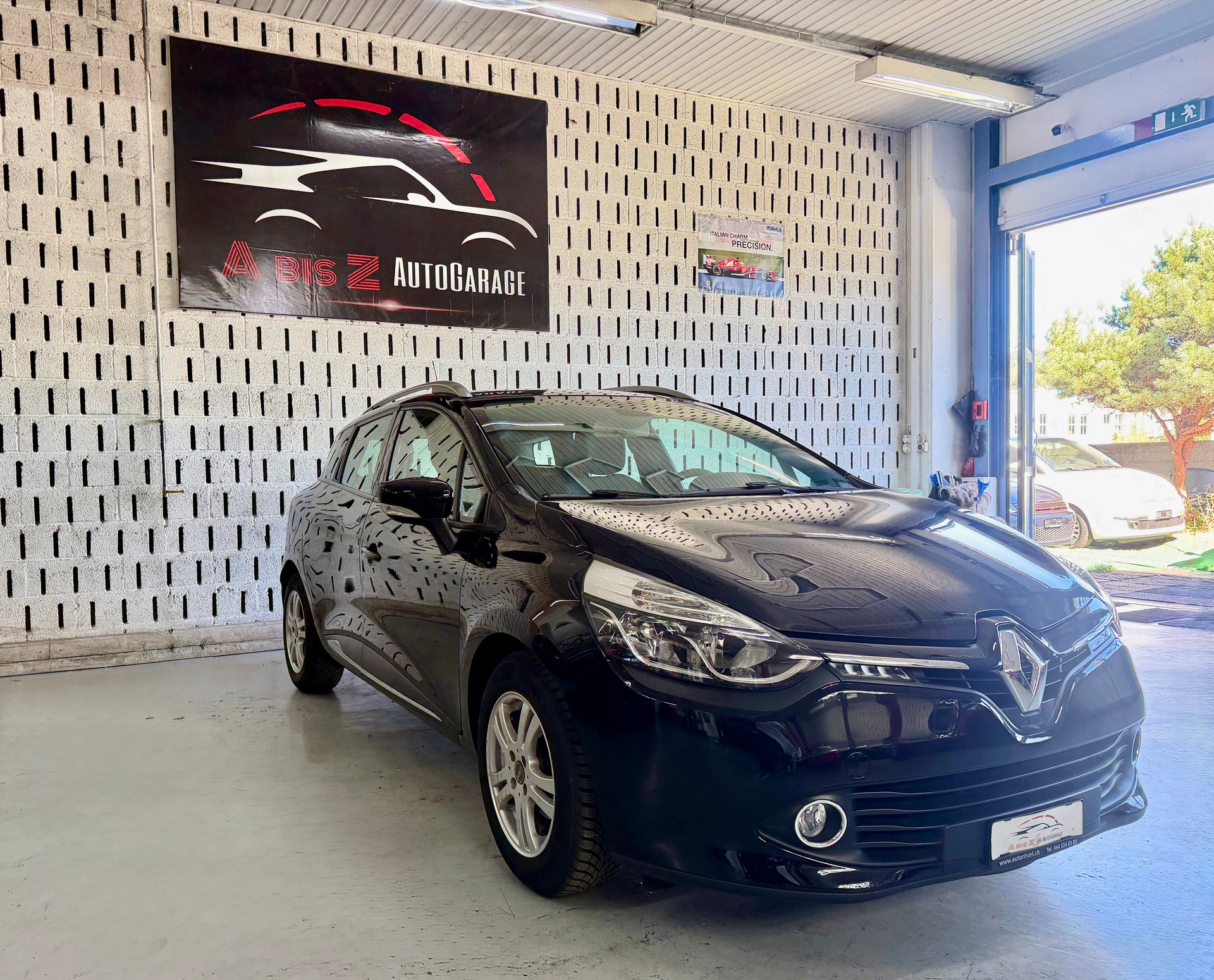 RENAULT Clio Grandtour 1.2 16V T Dynamique EDC-image-2