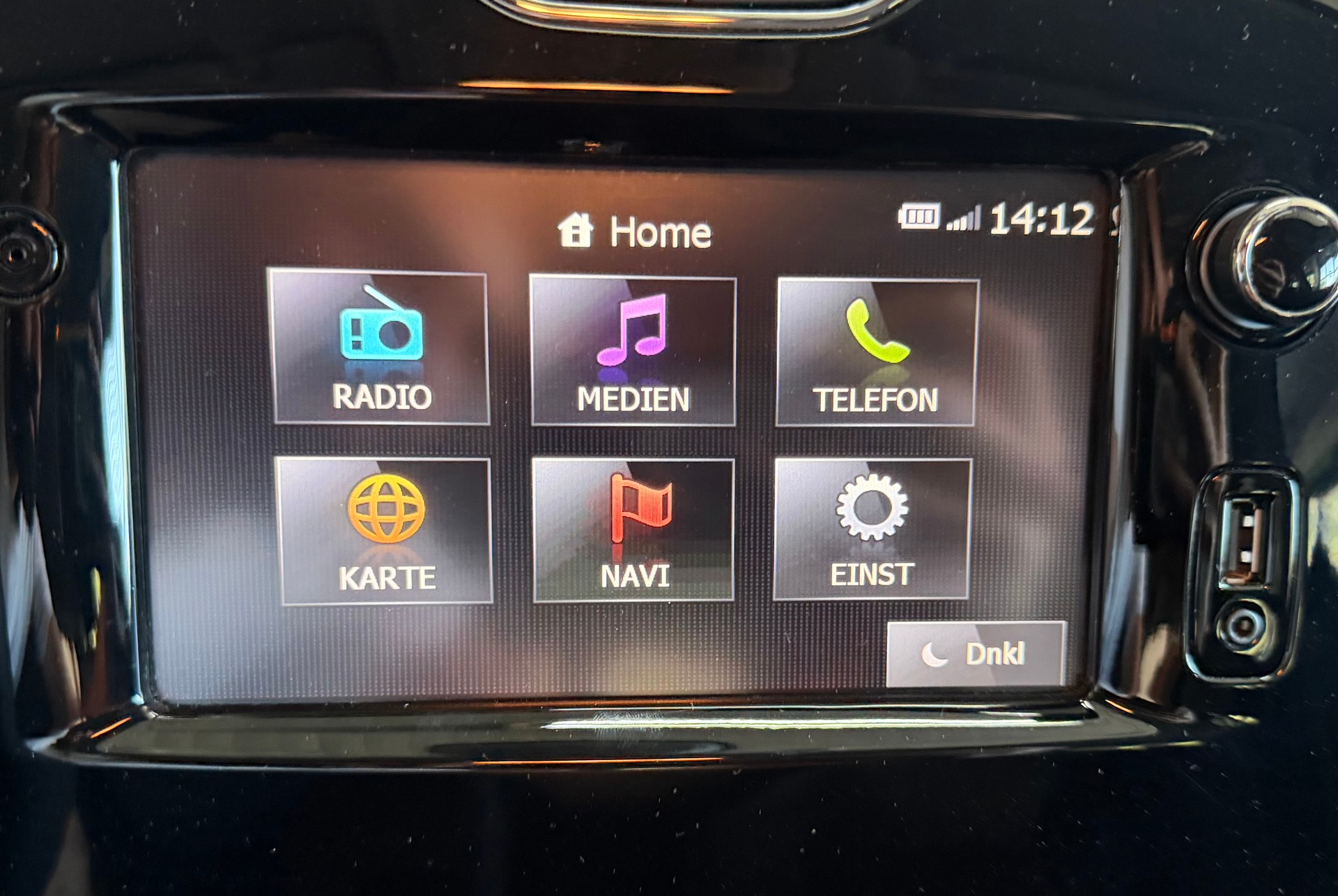 RENAULT Clio Grandtour 1.2 16V T Dynamique EDC-image-6