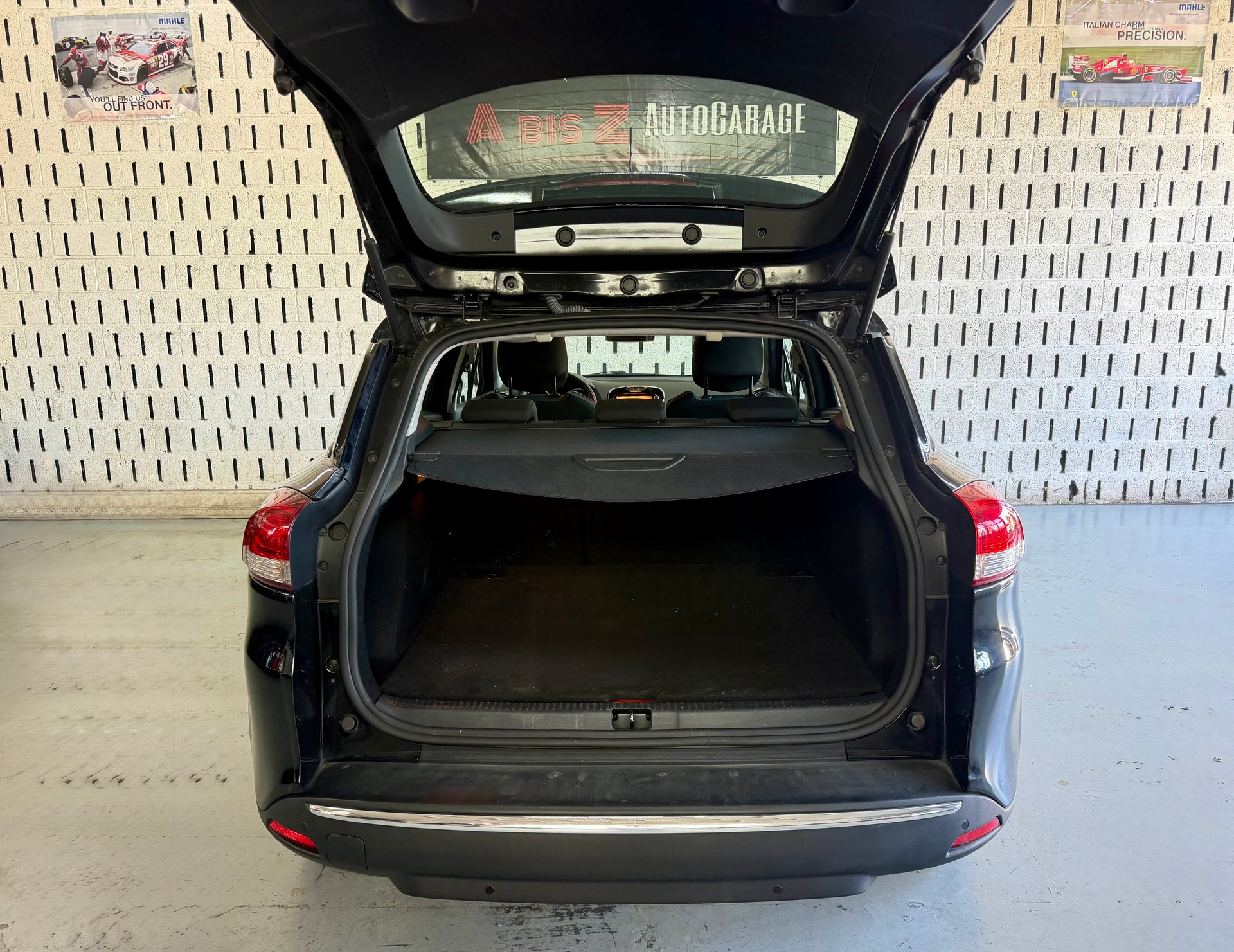 RENAULT Clio Grandtour 1.2 16V T Dynamique EDC-image-10