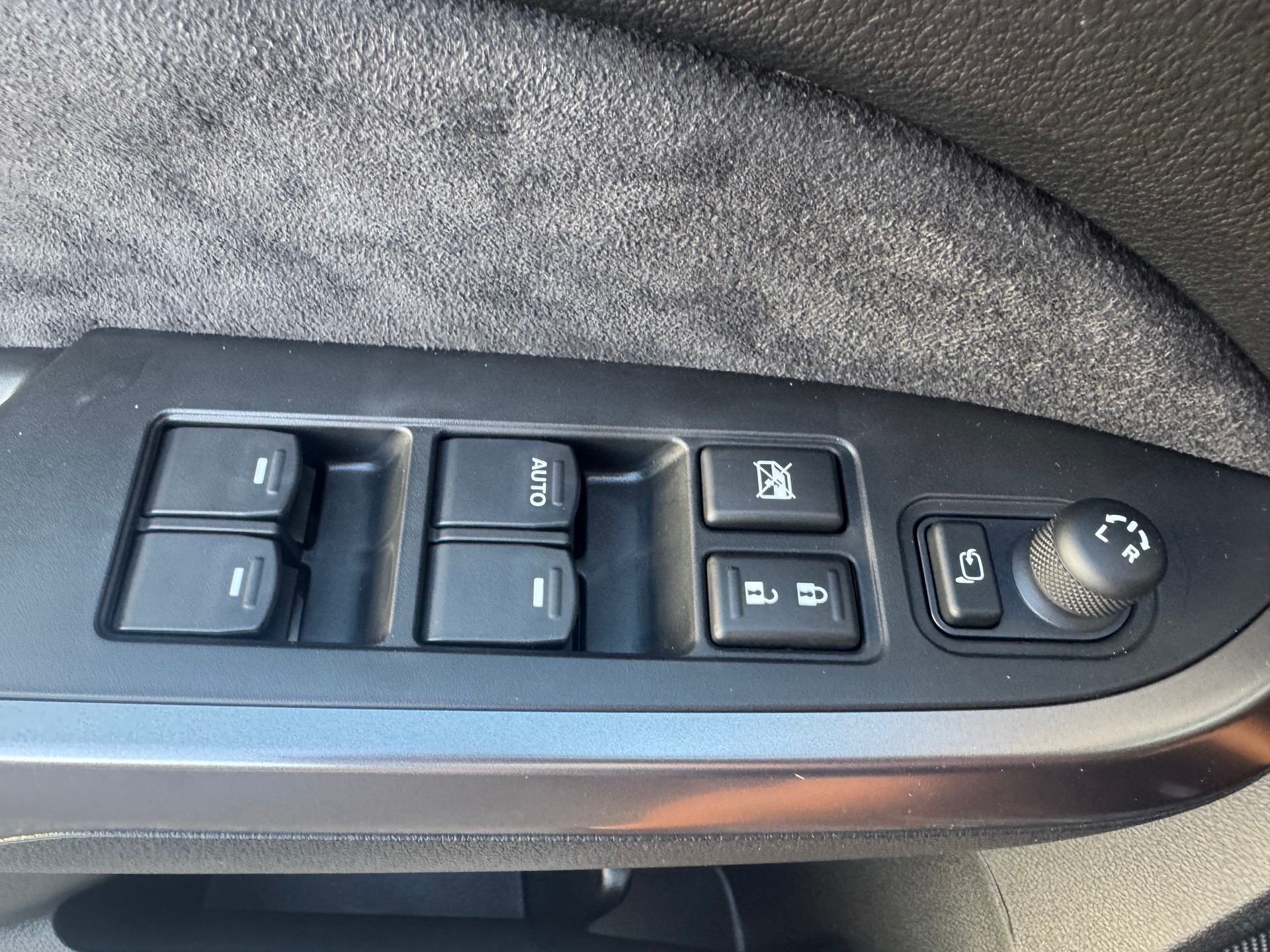 SUZUKI Vitara 1.4 Boosterjet Piz Sulai Top 4x4 Hybrid-image-9