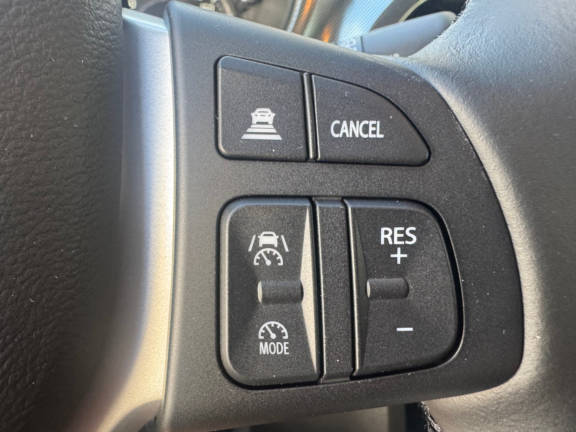 SUZUKI Vitara 1.4 Boosterjet Piz Sulai Top 4x4 Hybrid-image-11