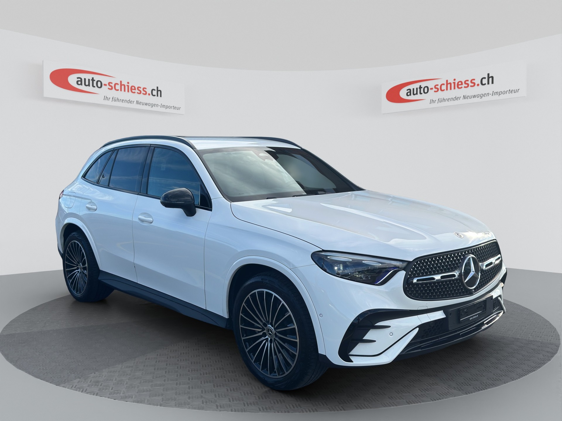 MERCEDES-BENZ GLC 220 d AMG Line Night 4Matic 9G-Tronic-image-0