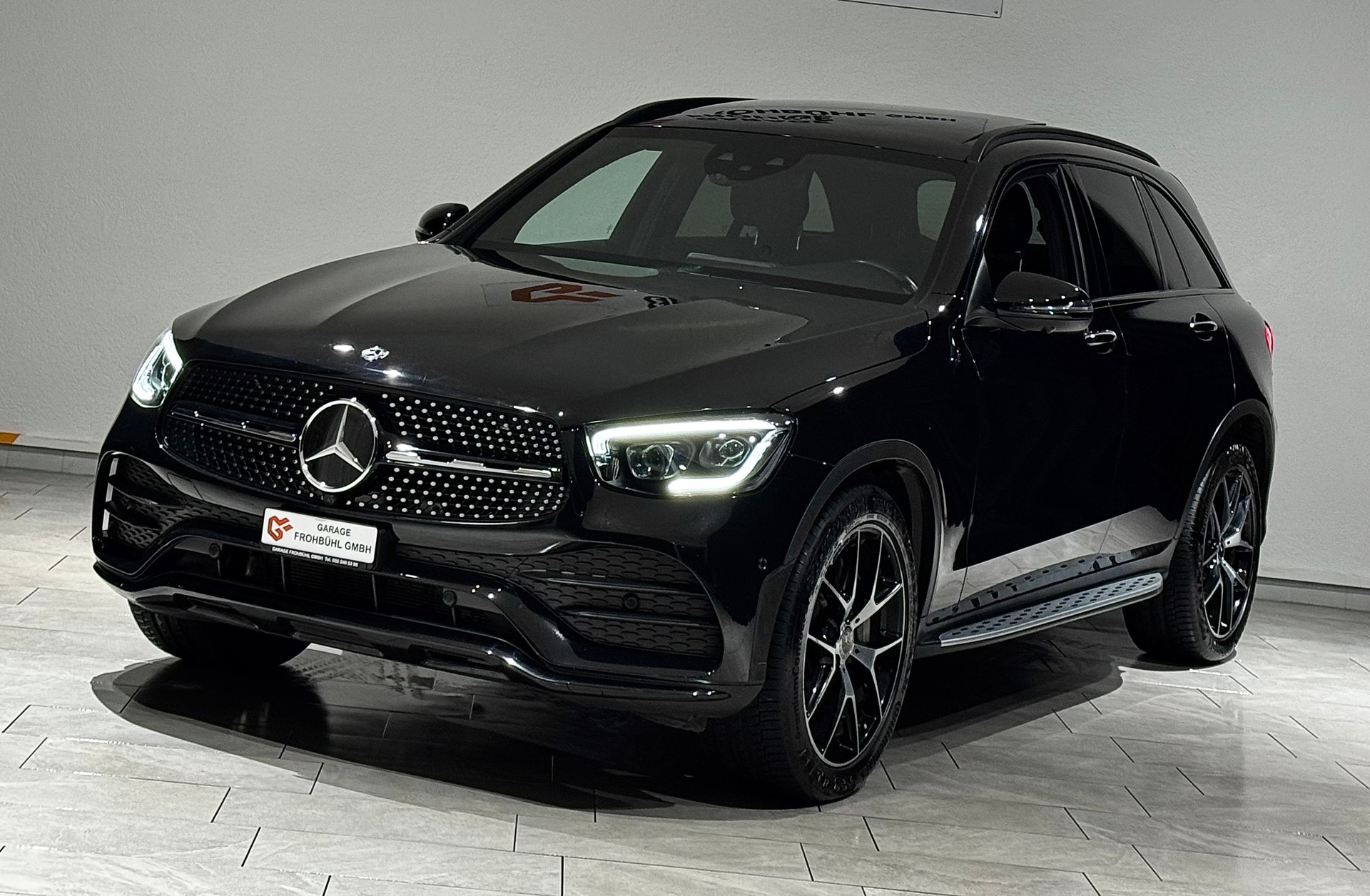 MERCEDES-BENZ GLC 300 AMG Line 4Matic 9G-Tronic | CH |-image-0