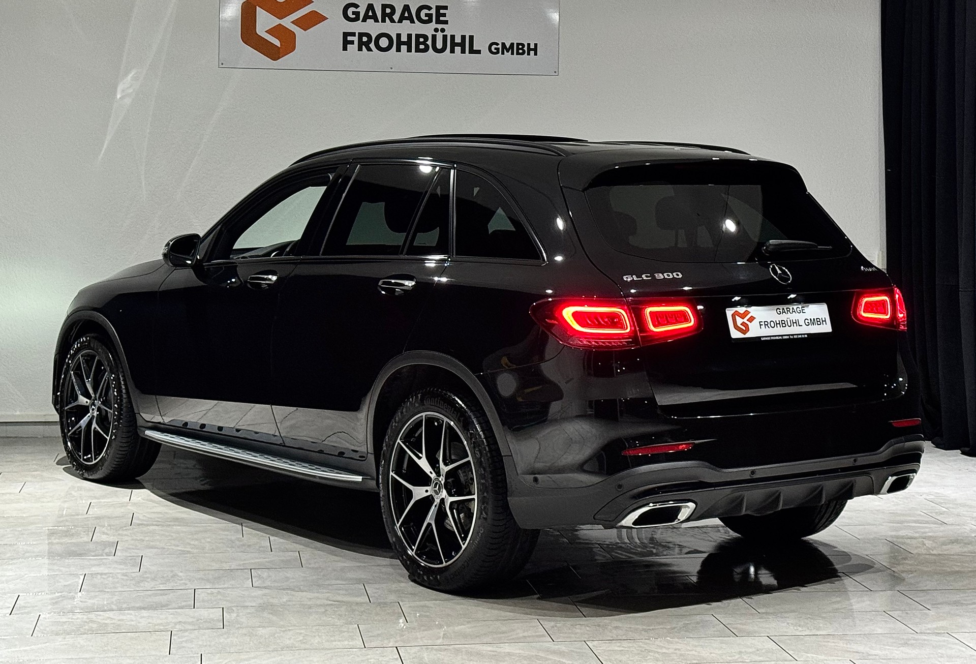 MERCEDES-BENZ GLC 300 AMG Line 4Matic 9G-Tronic | CH |-image-4
