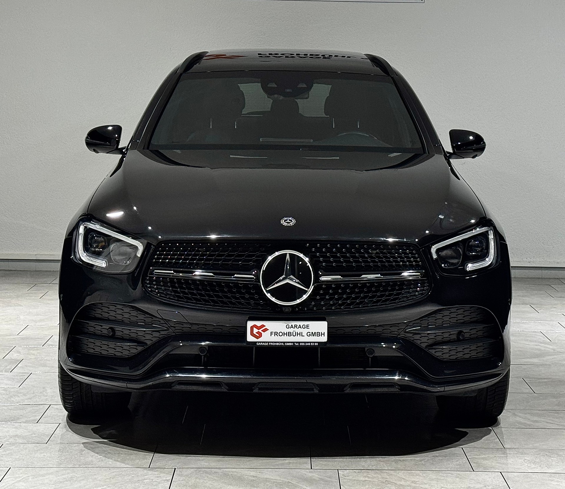 MERCEDES-BENZ GLC 300 AMG Line 4Matic 9G-Tronic | CH |-image-1