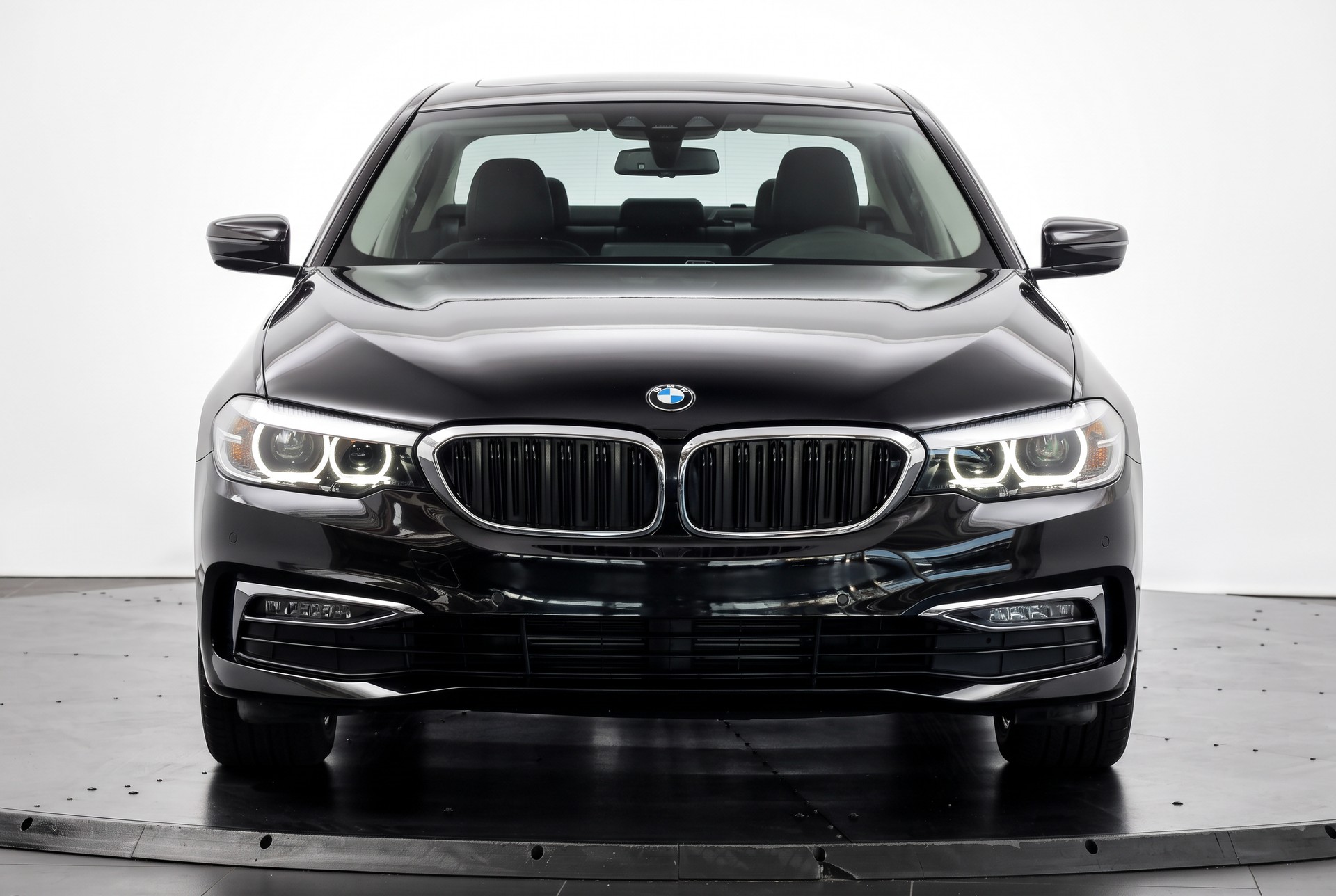 BMW 520i Steptronic * Head-Up Display *Live Cockpit-showroom-element-1