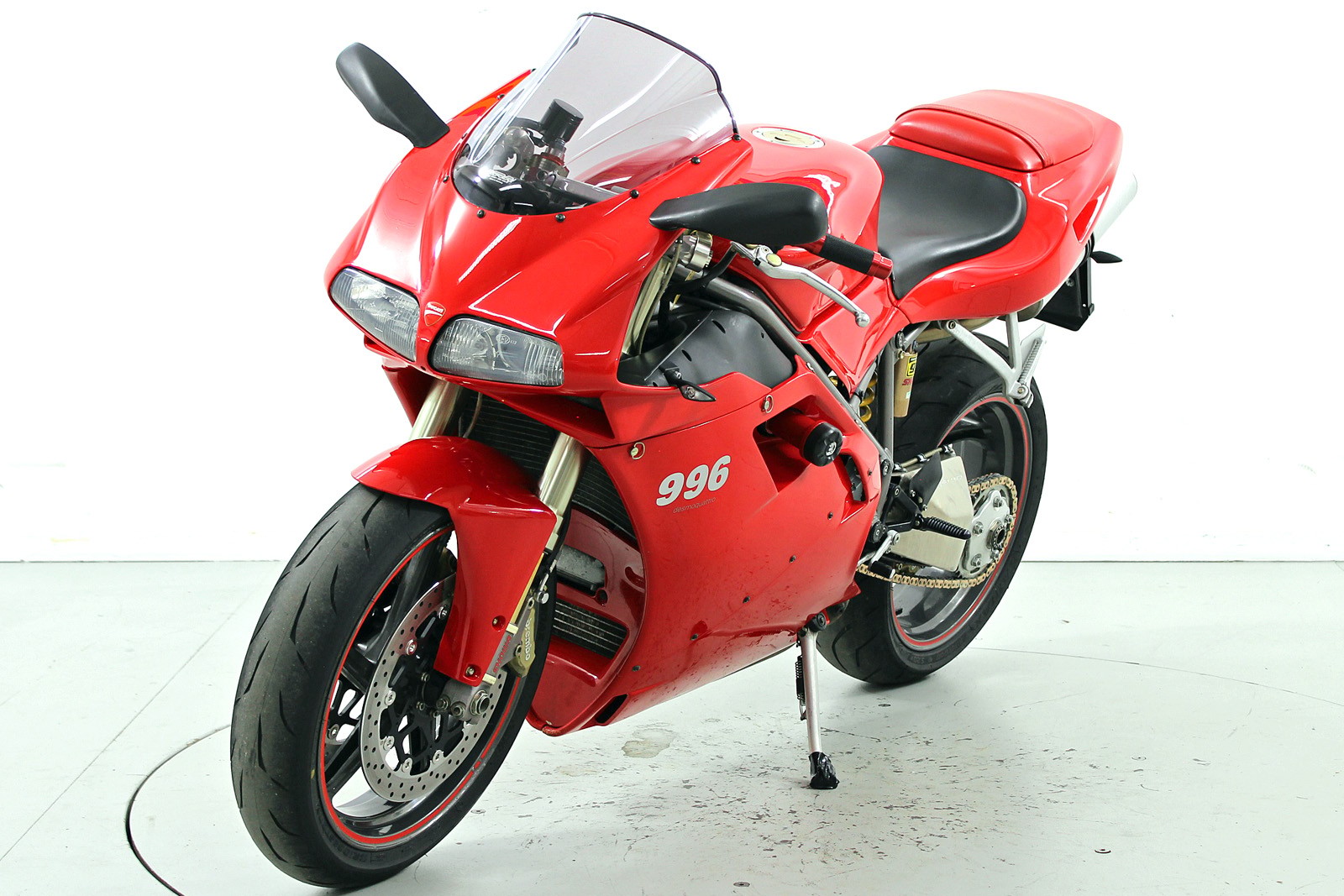 DUCATI 996 Biposto-showroom-element-2