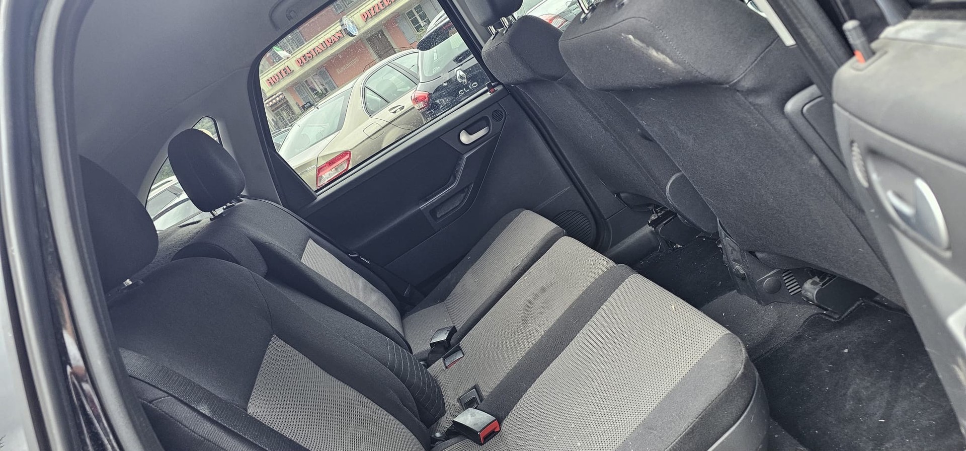 OPEL Meriva 1.8i 16V Essentia-image-9