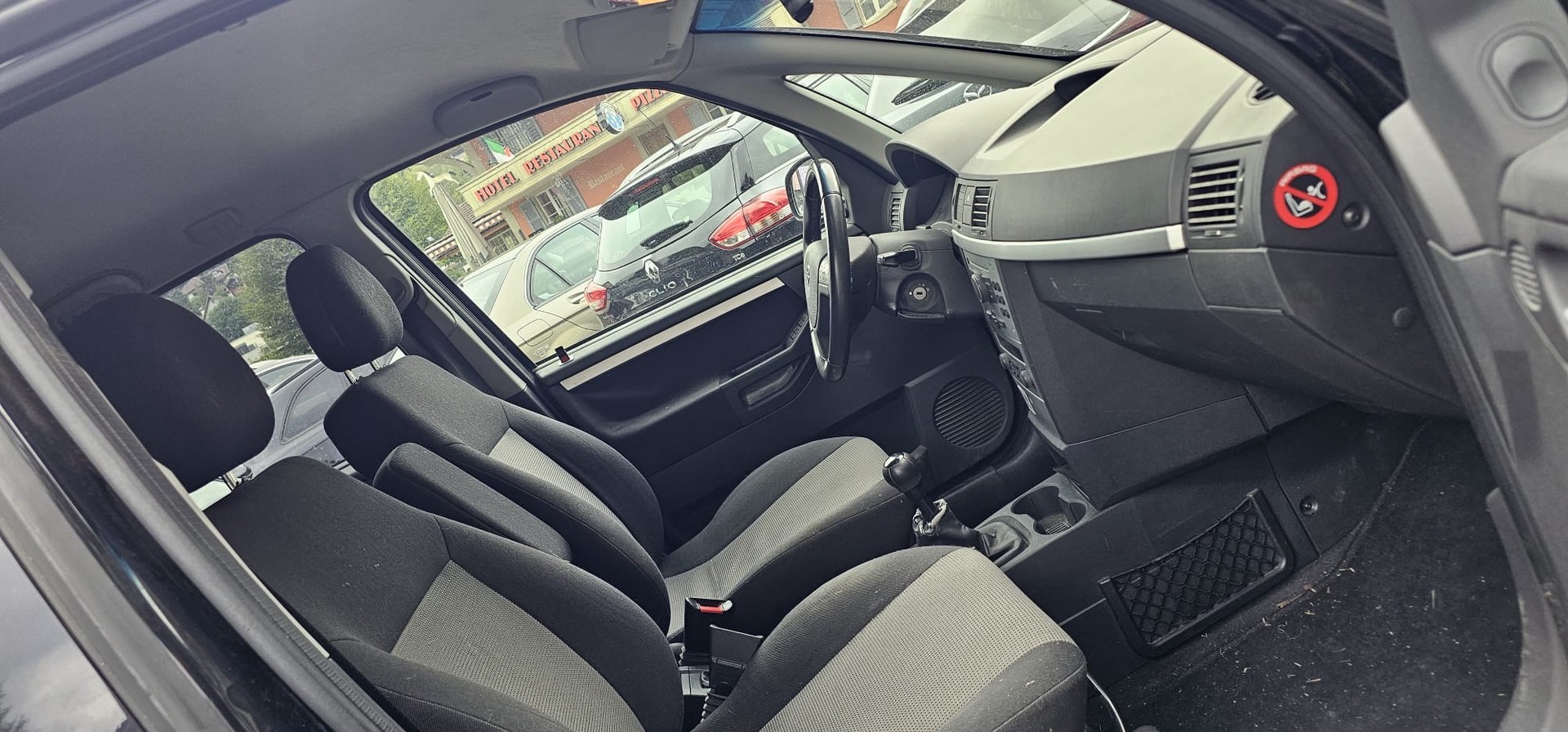 OPEL Meriva 1.8i 16V Essentia-image-10