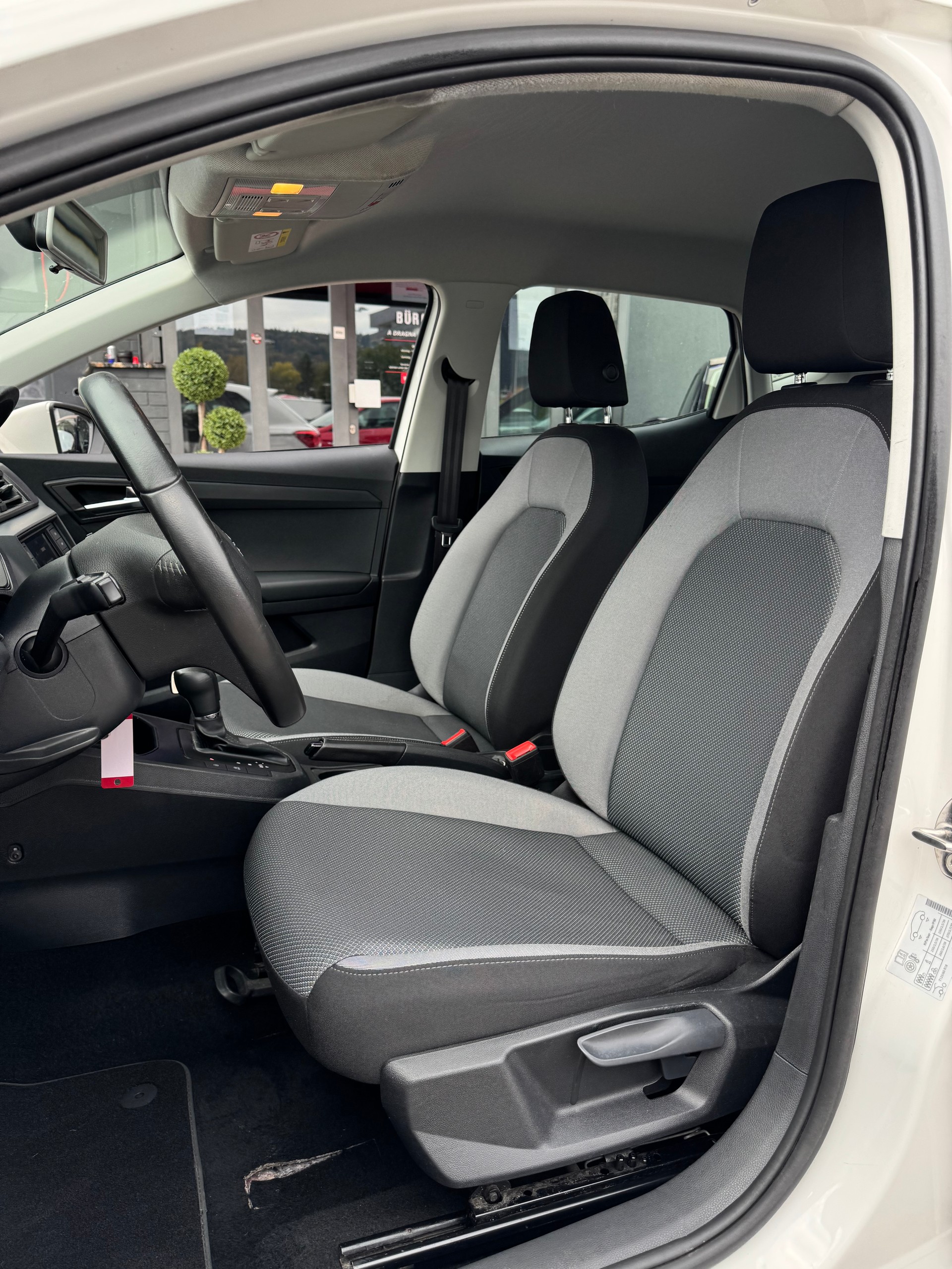SEAT Ibiza 1.0 EcoTSI Style DSG-image-12