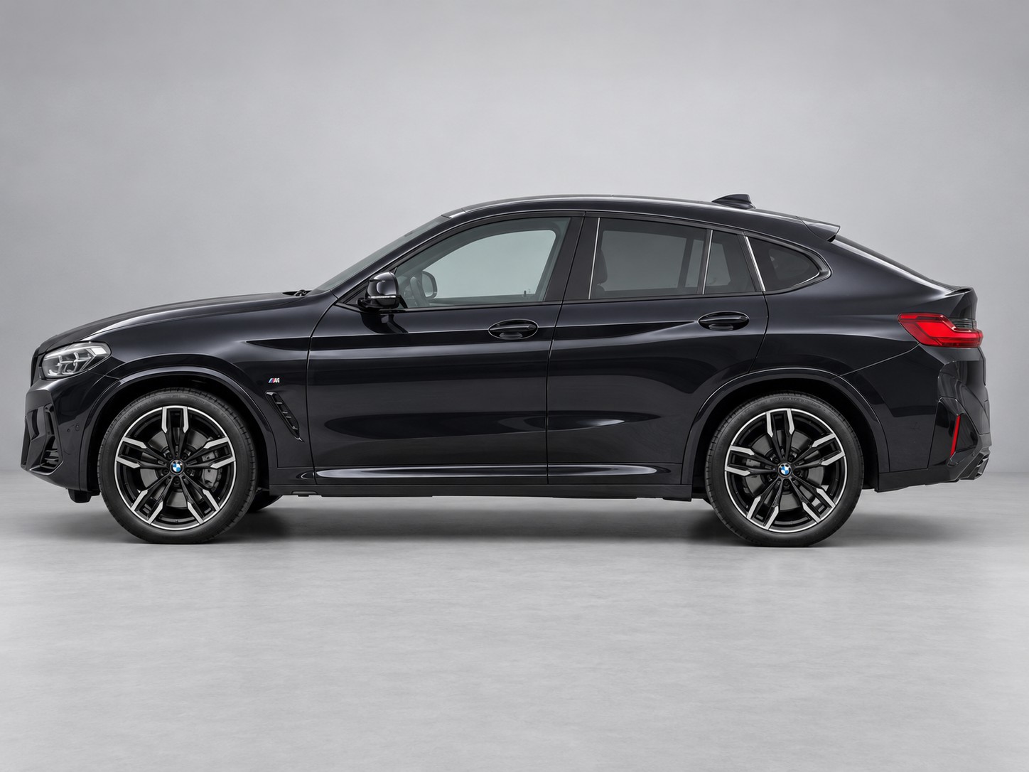 BMW X4 M40i 48V Steptronic-image-3