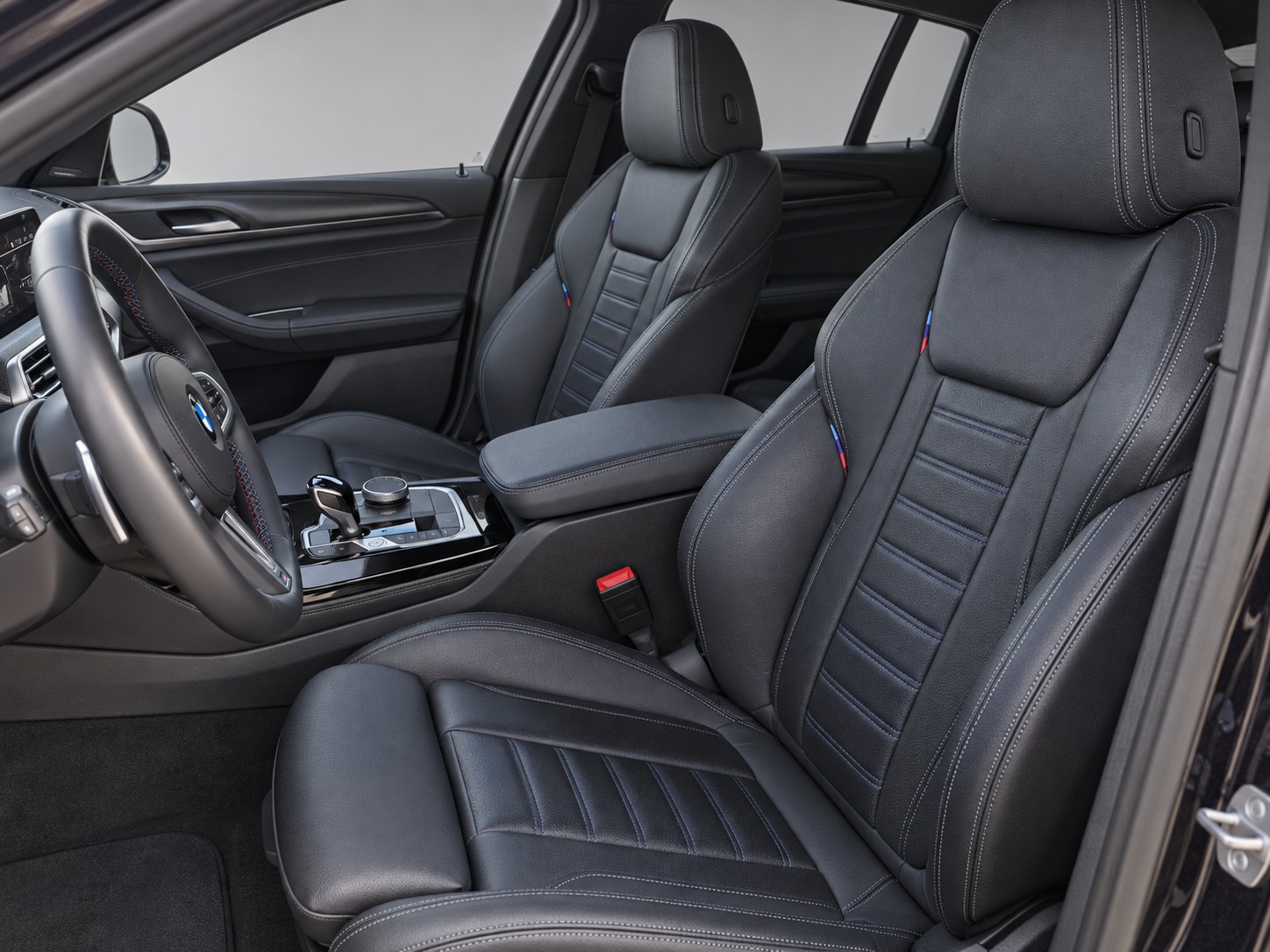 BMW X4 M40i 48V Steptronic-image-10