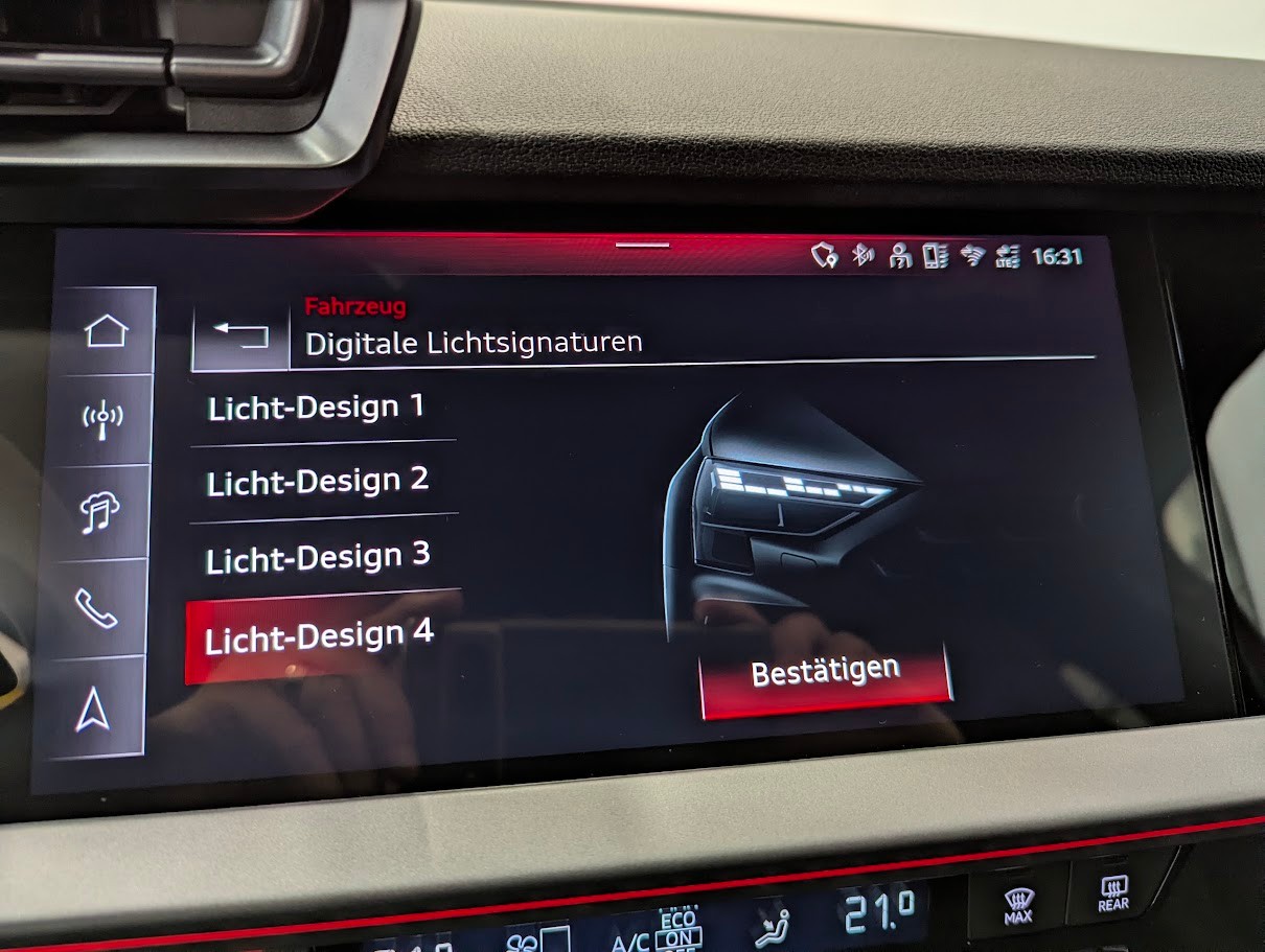AUDI RS3 Sportback 2.5 TFSI quattro S-Tronic*5J GAR RS-SCHALENSITZE DESIGN-PACK ALL-BLACK SPORT-AGA CAM*-image-16