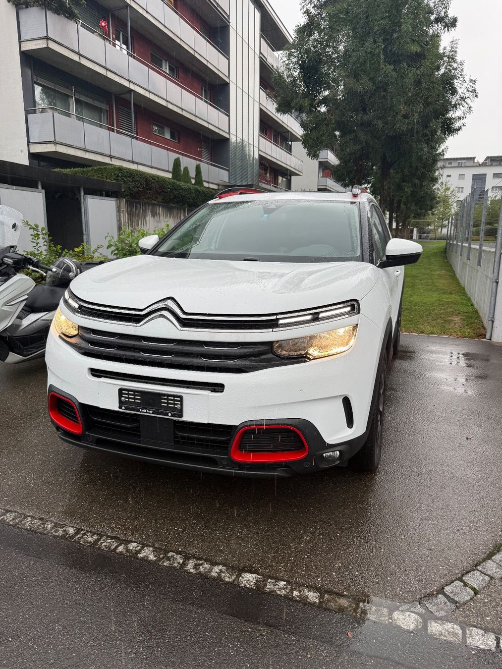 CITROEN 1.2 PureTech Feel-image-0