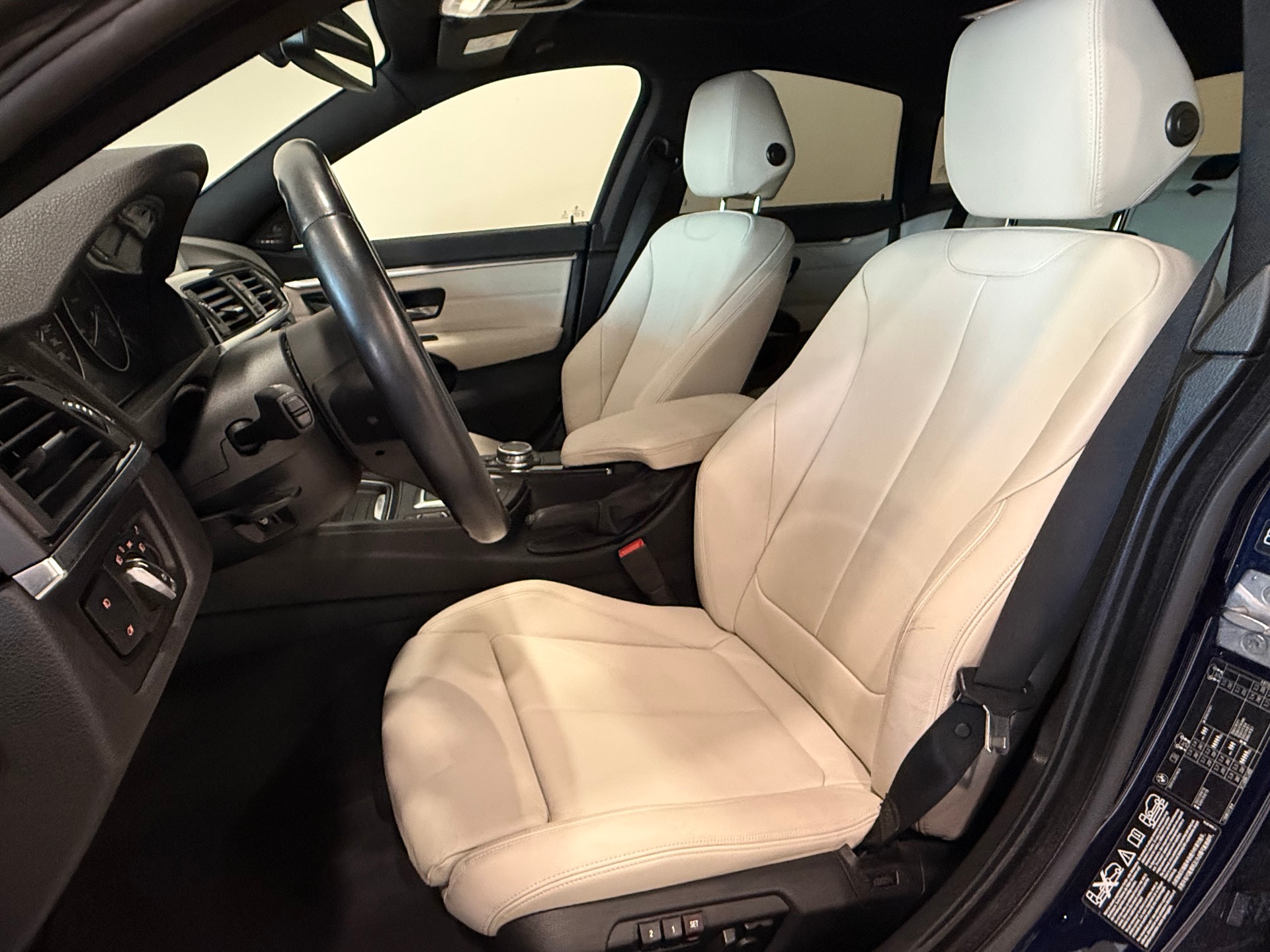 BMW 430d Gran Coupé xDrive M Sport Steptronic-image-7