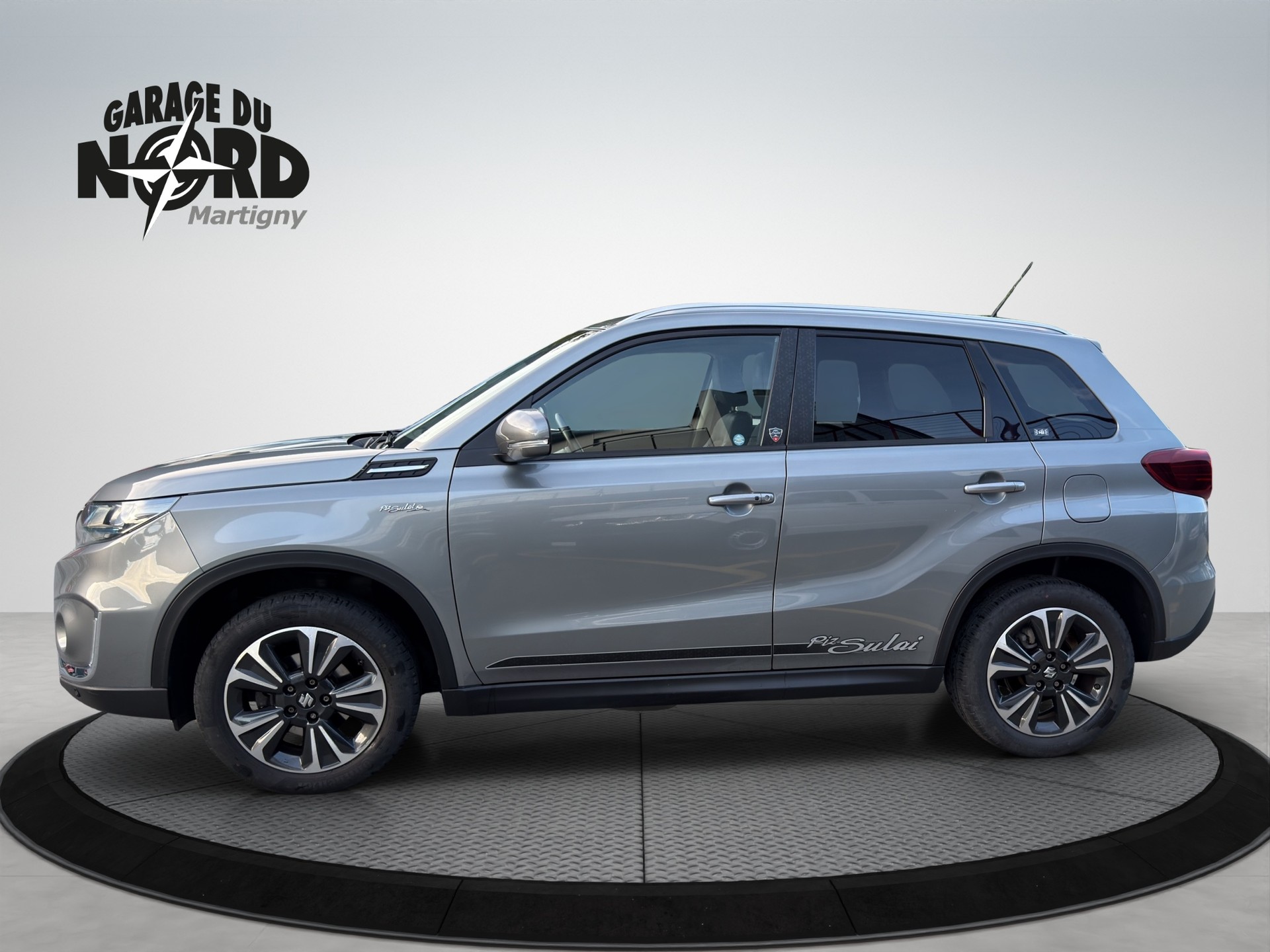 SUZUKI Vitara 1.4 Boosterjet Piz Sulai Top Hybrid Automatic-image-2