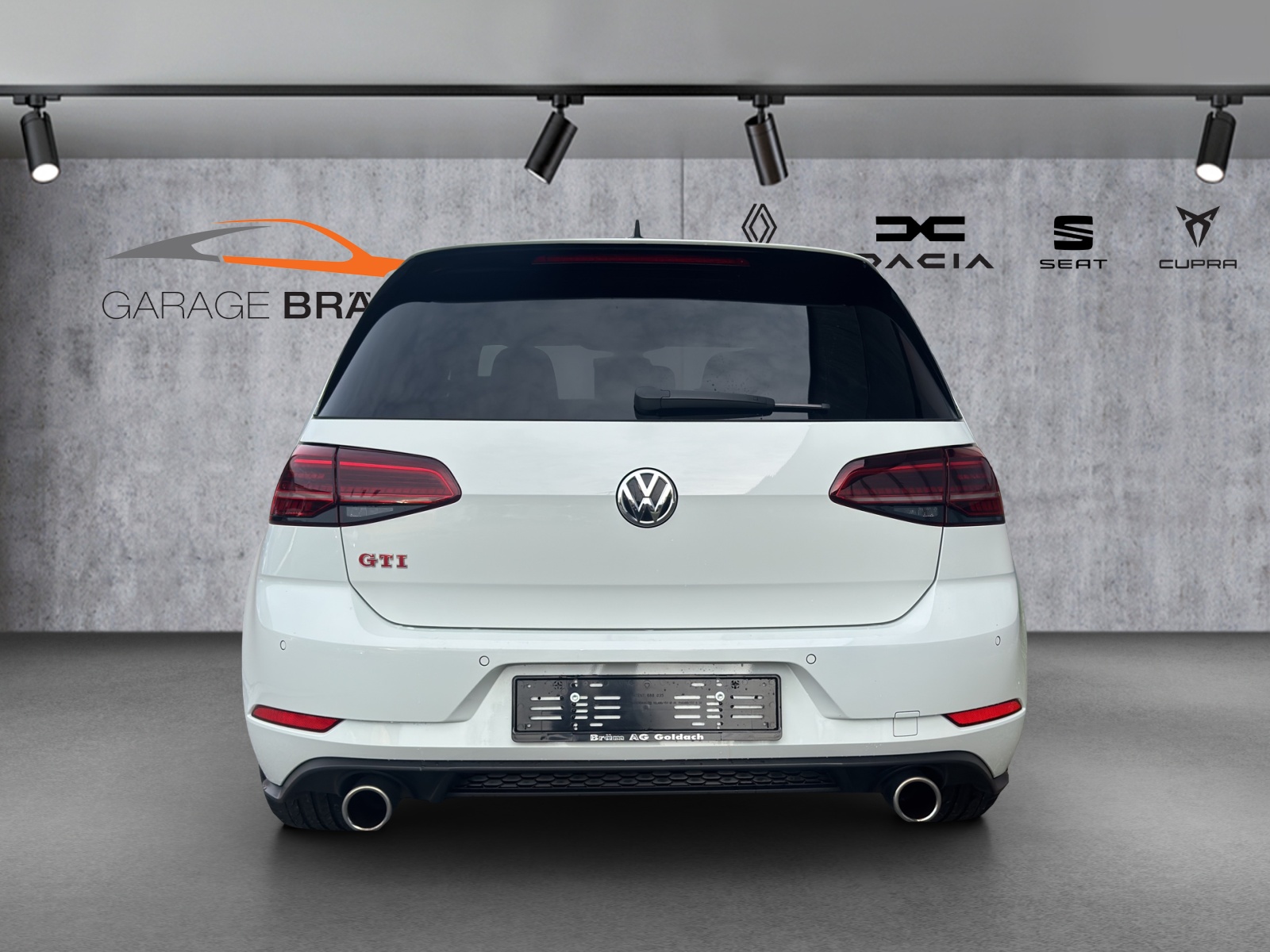 VW Golf 2.0 TSI GTI Performance DSG-image-4