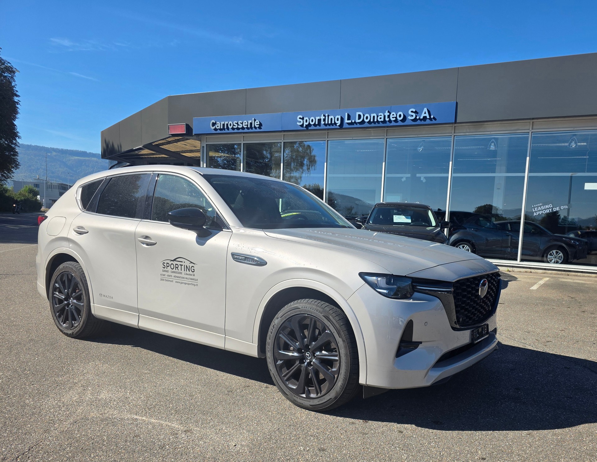MAZDA CX-60 e-Skyactiv PHEV 327 AWD Homura-image-1
