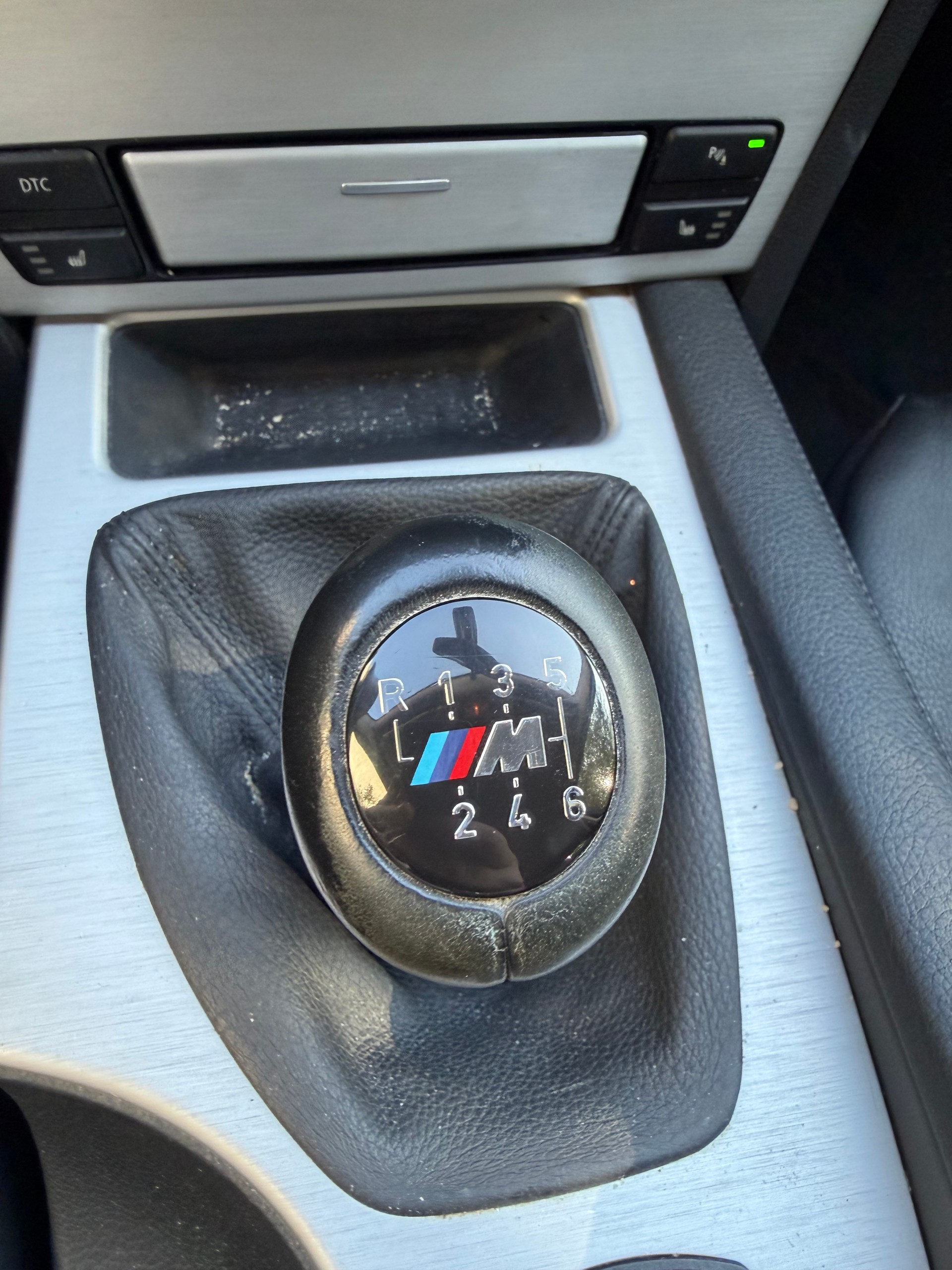 BMW 520d Touring-image-8