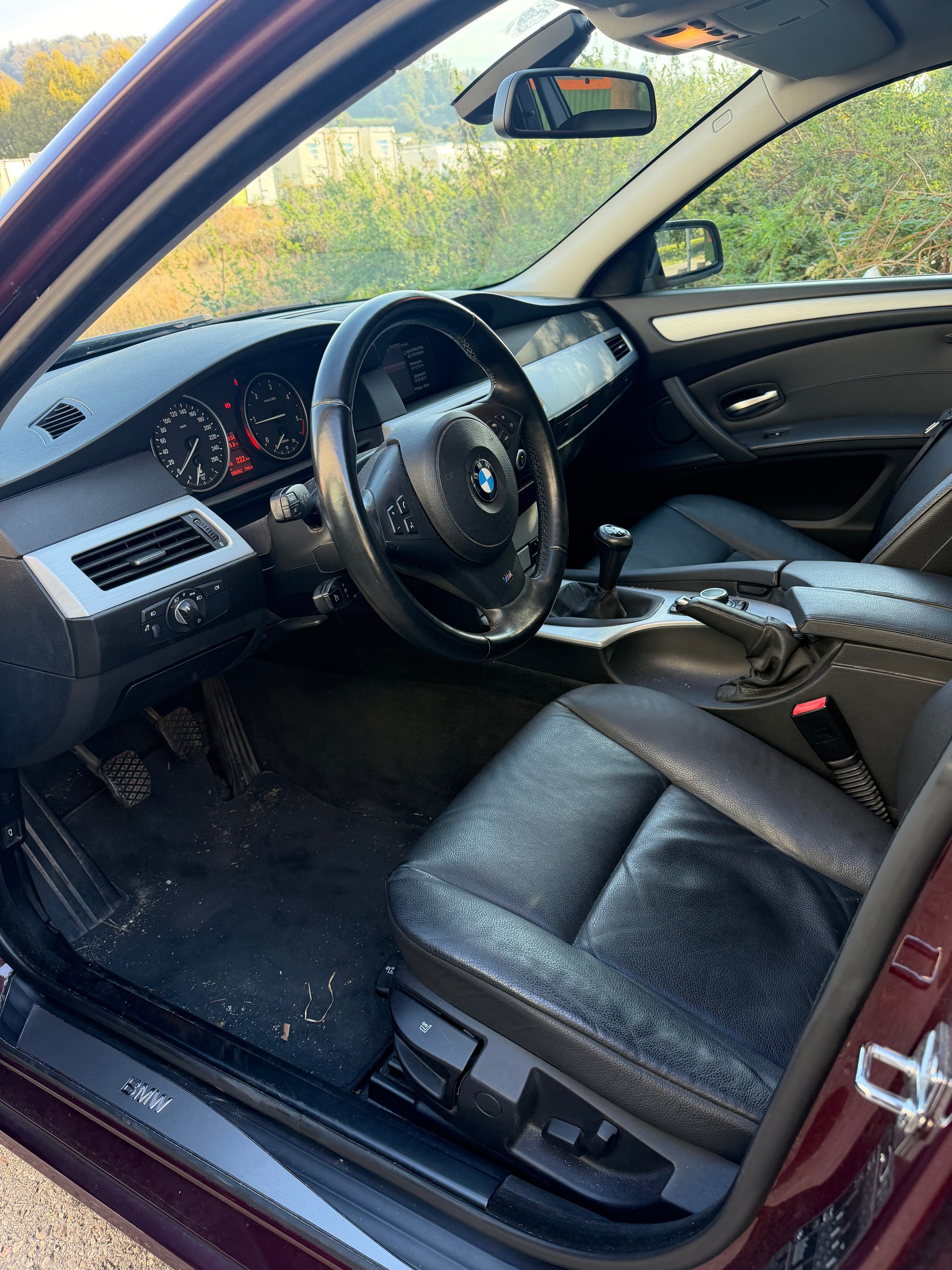 BMW 520d Touring-image-4