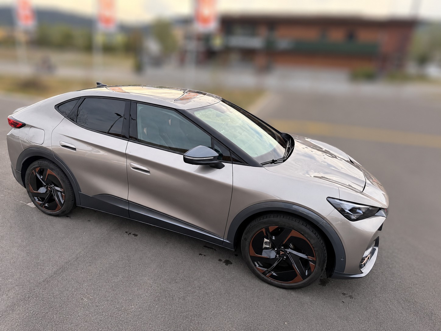 CUPRA VZ-image-2