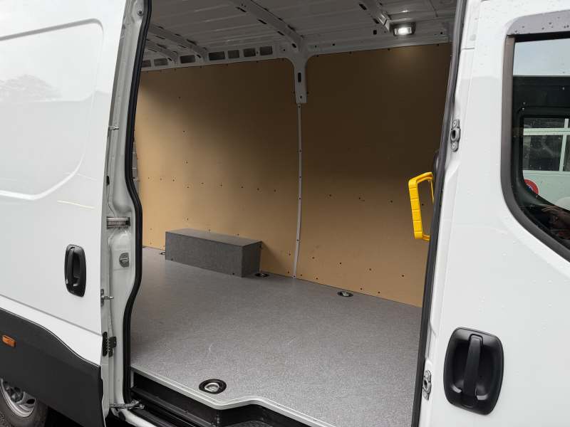 IVECO Daily 35S18HA8V Kaw.3520L H2.3.0 HPI 176-image-10