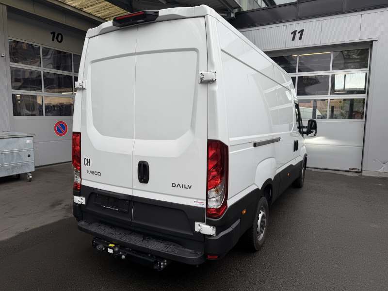 IVECO Daily 35S18HA8V Kaw.3520L H2.3.0 HPI 176-image-2