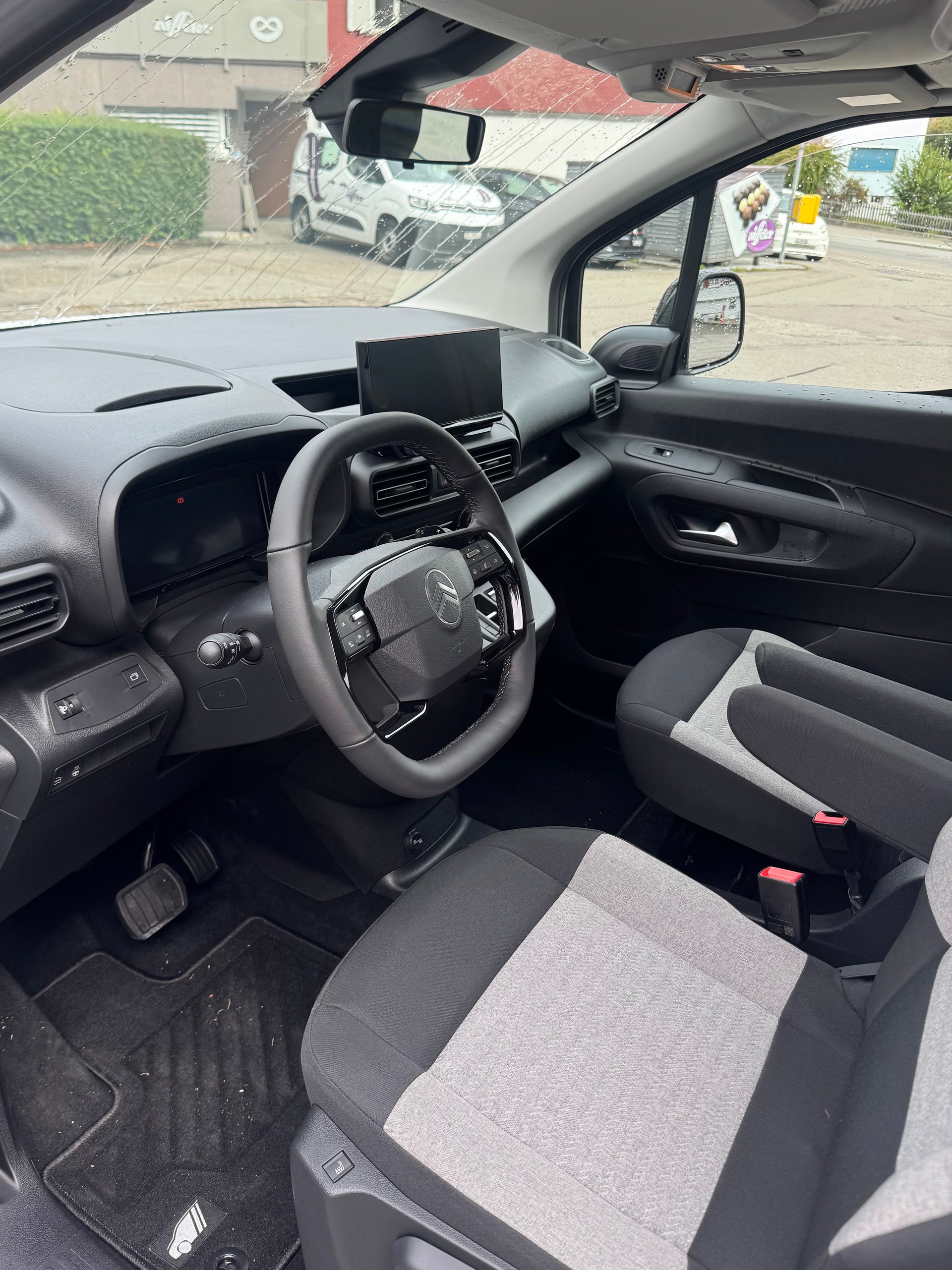CITROEN 1.5 BlueHDi 130 Tonic-image-3