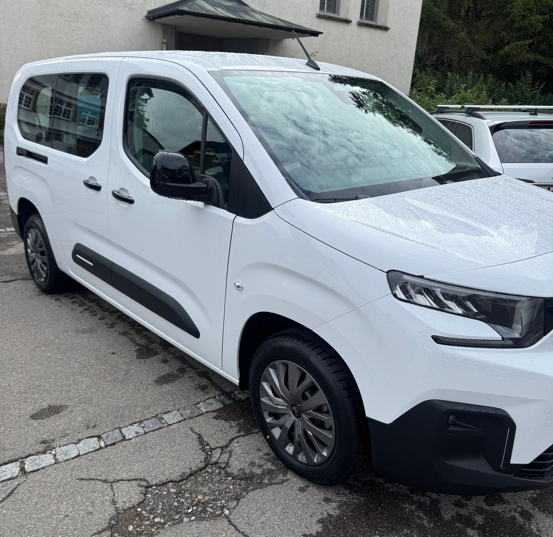 CITROEN 1.5 BlueHDi 130 Tonic-image-2