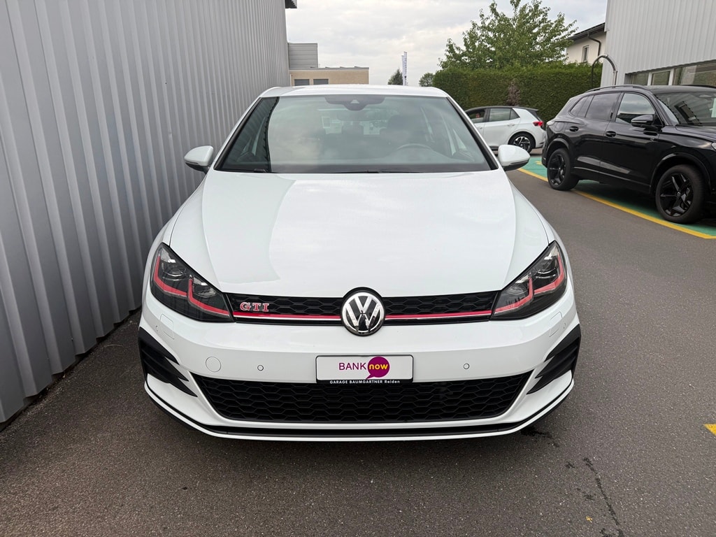 VW Golf 2.0 TSI GTI Performance DSG-image-1