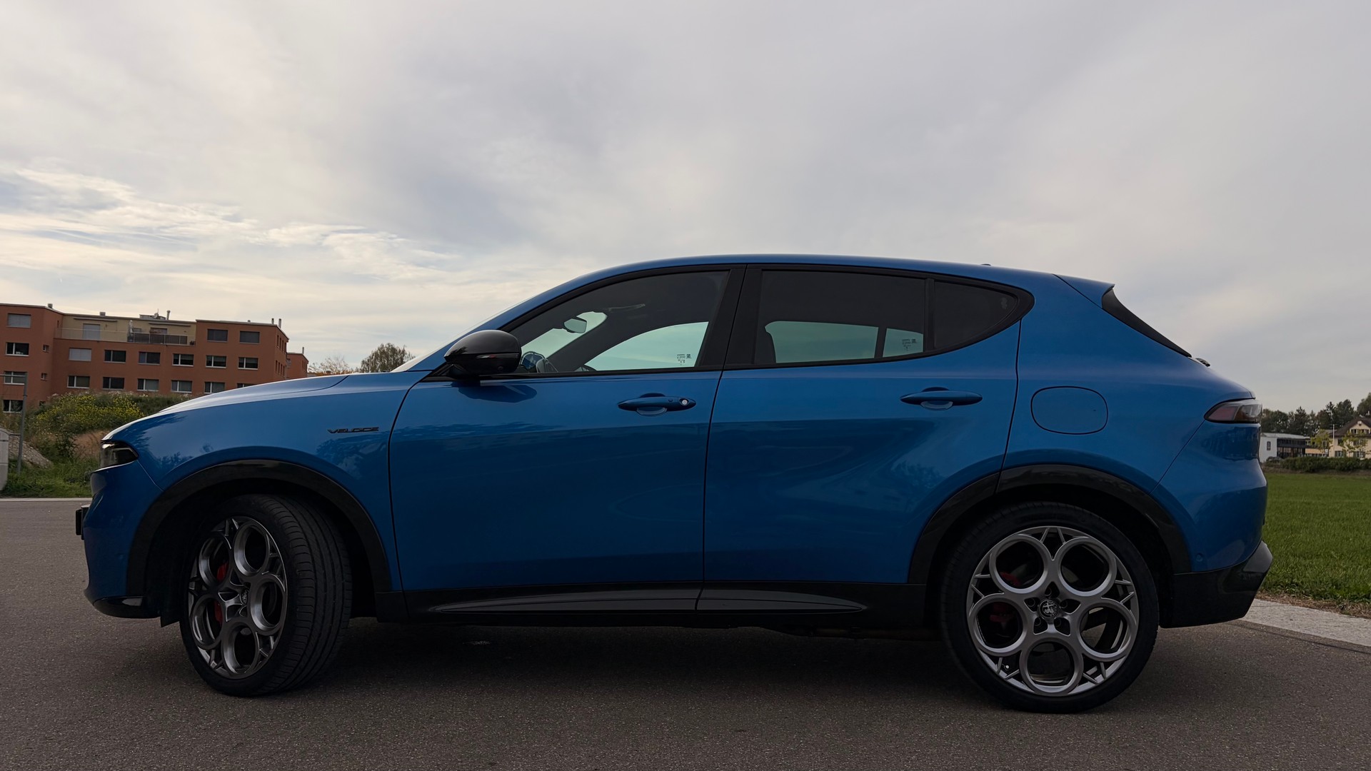 ALFA ROMEO 1.3 Plug-in Hybrid Veloce Q4-image-13