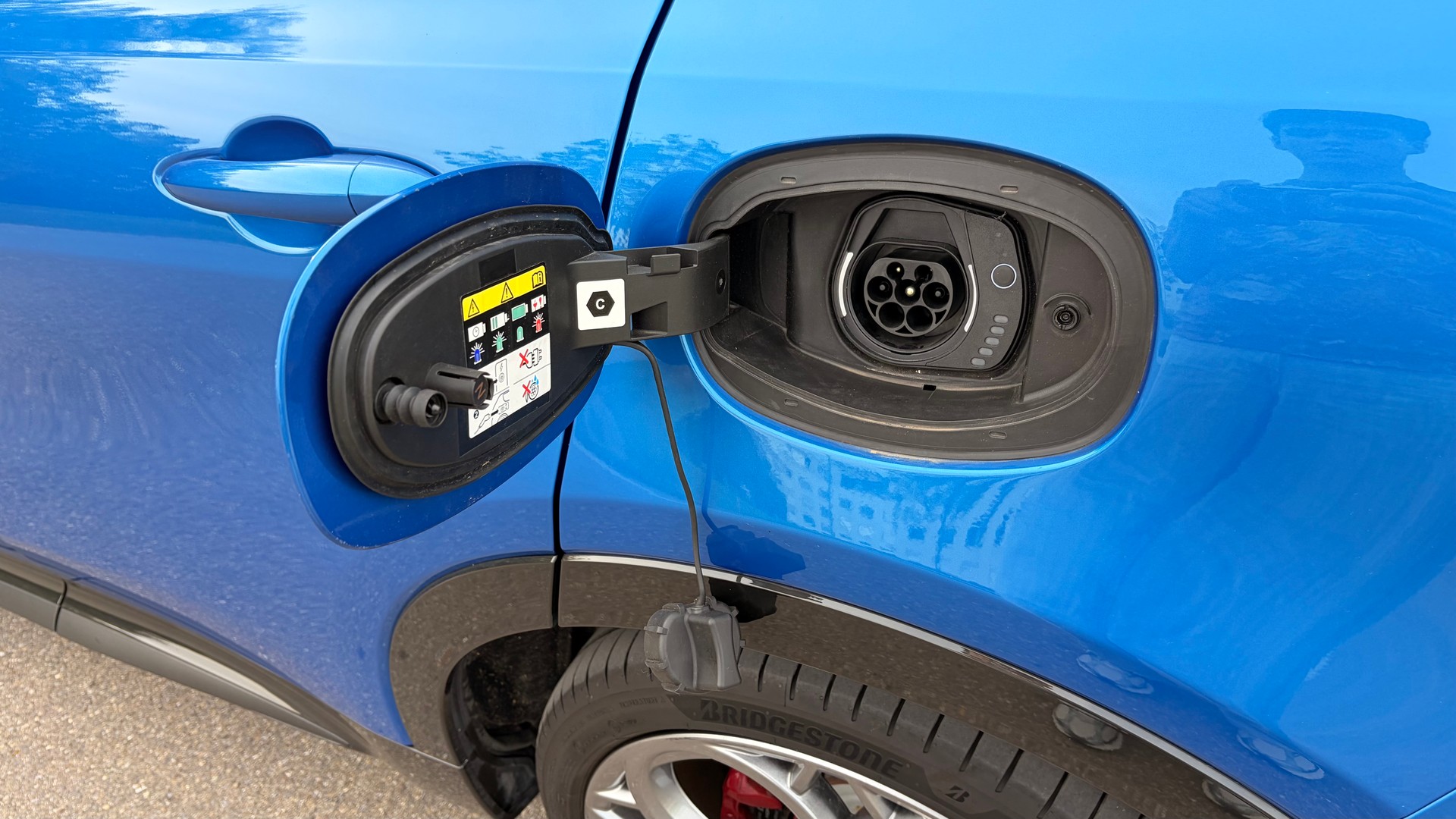 ALFA ROMEO 1.3 Plug-in Hybrid Veloce Q4-image-14