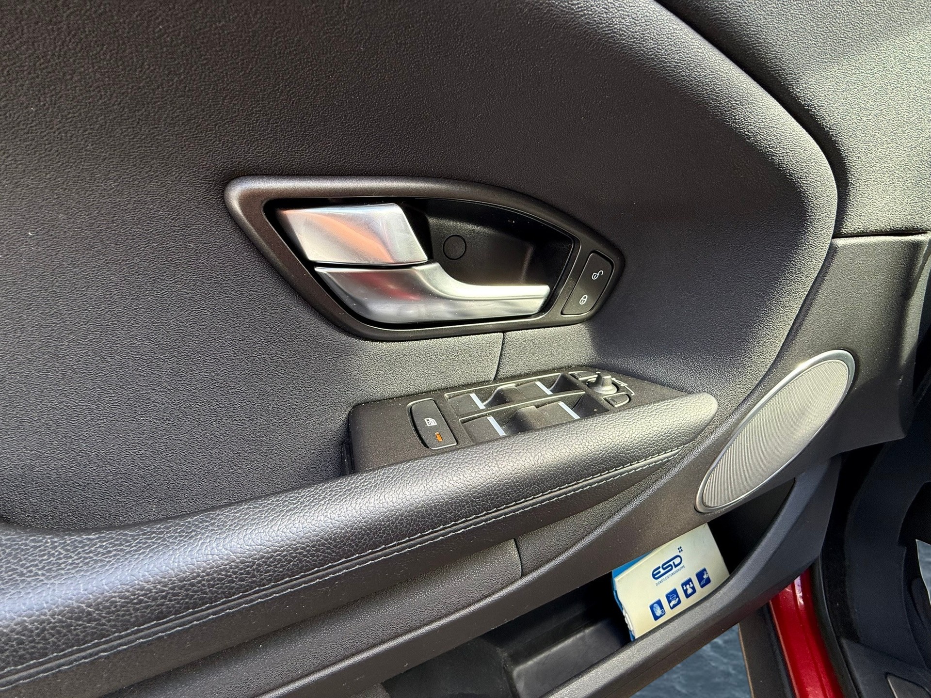 LAND ROVER Range Rover Evoque 2.0 Si4 HSE Dynamic AT9-image-18