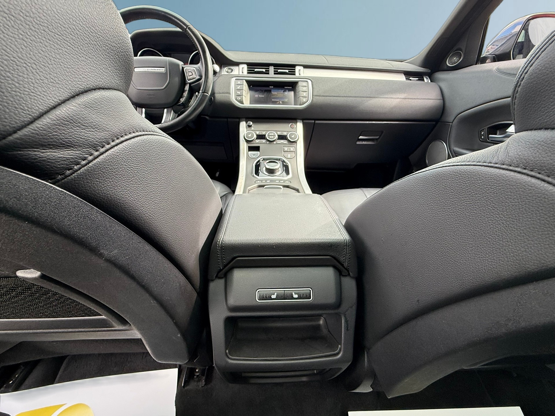 LAND ROVER Range Rover Evoque 2.0 Si4 HSE Dynamic AT9-image-22