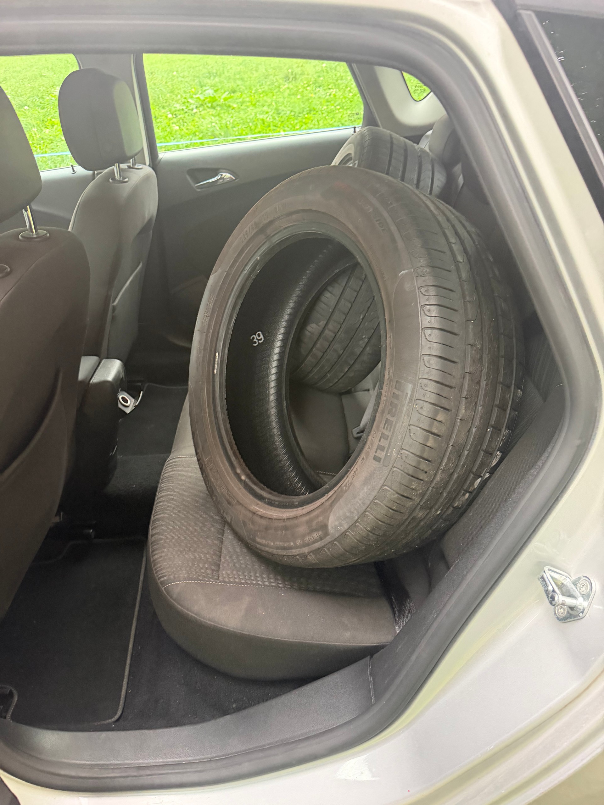 OPEL Astra 2.0 CDTi Anniversary Edition-image-7