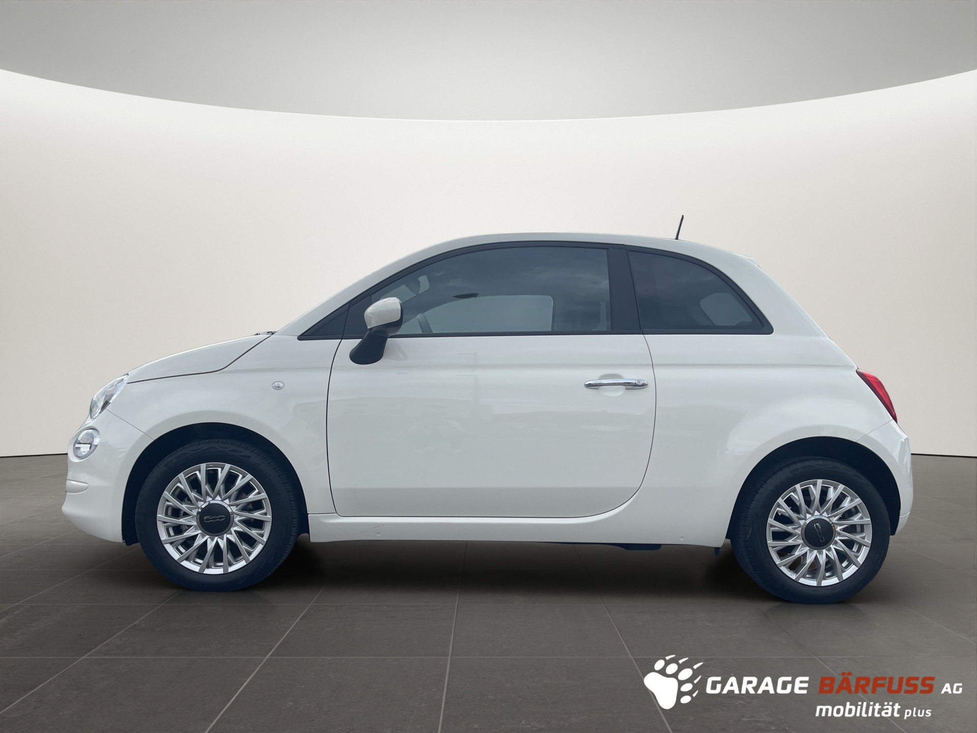 FIAT 500 1.0 Hybrid Swiss Edition-image-1