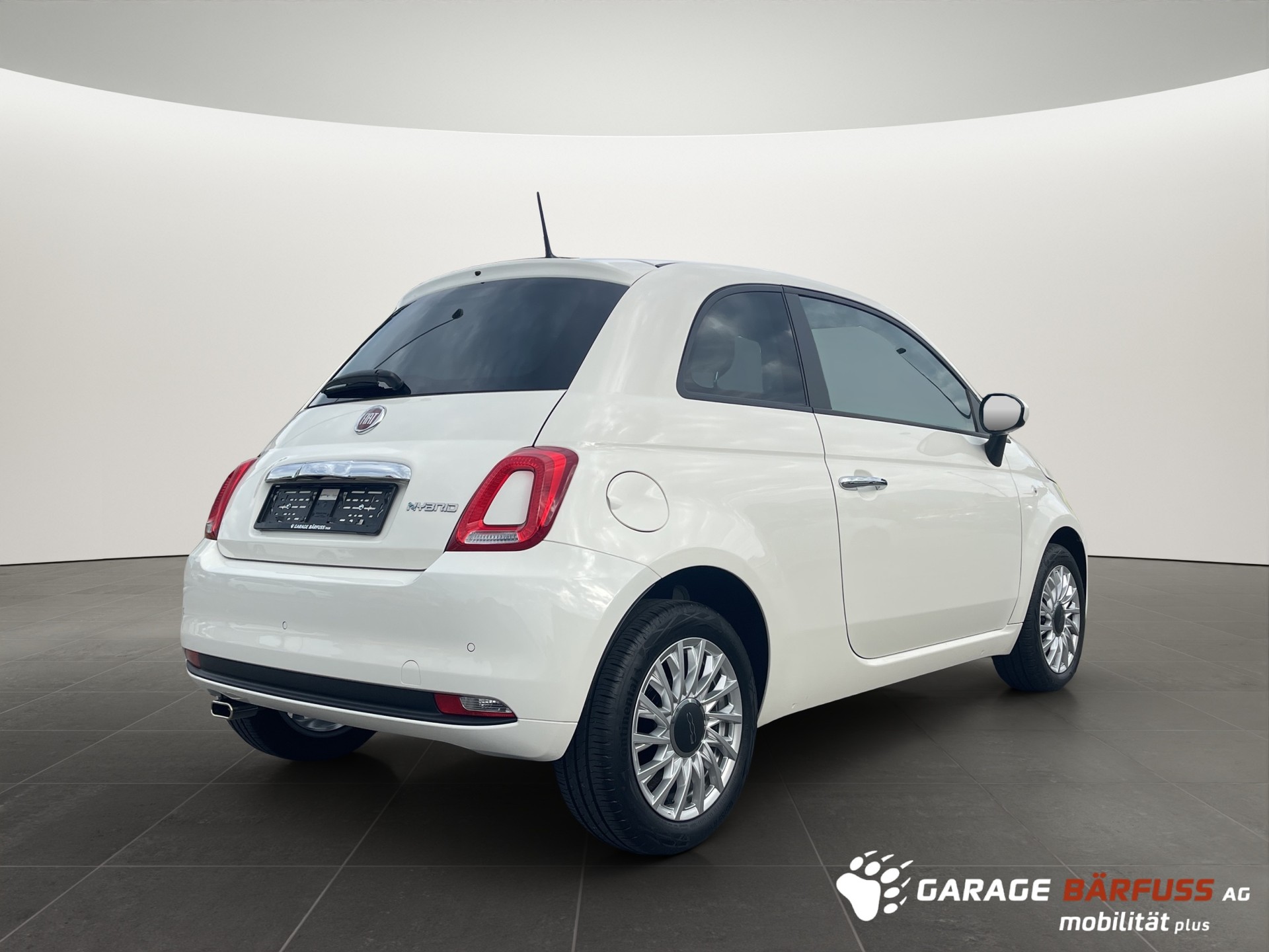 FIAT 500 1.0 Hybrid Swiss Edition-image-4