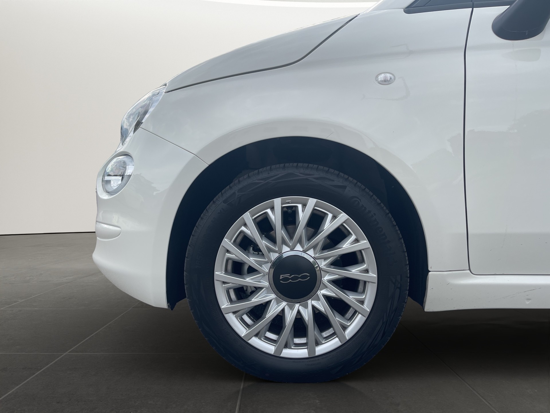 FIAT 500 1.0 Hybrid Swiss Edition-image-18