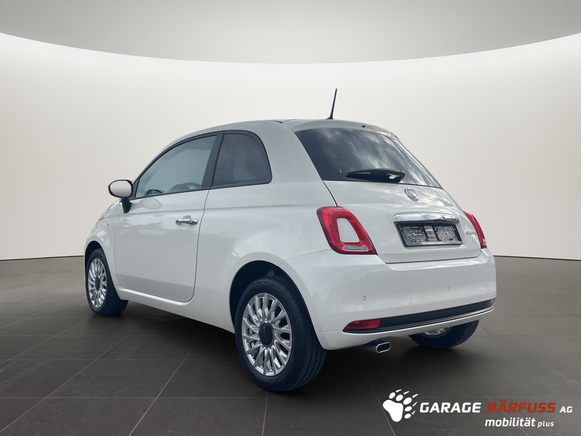 FIAT 500 1.0 Hybrid Swiss Edition-image-2