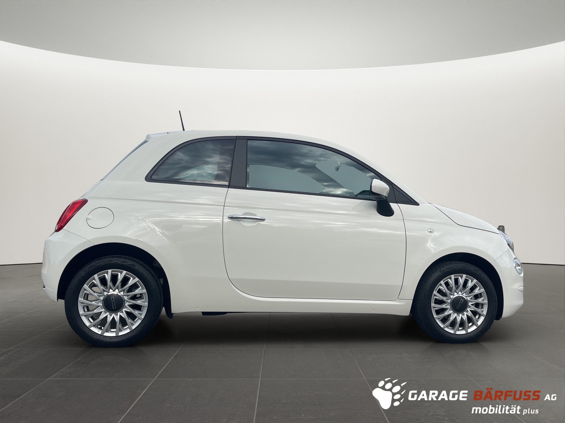 FIAT 500 1.0 Hybrid Swiss Edition-image-5